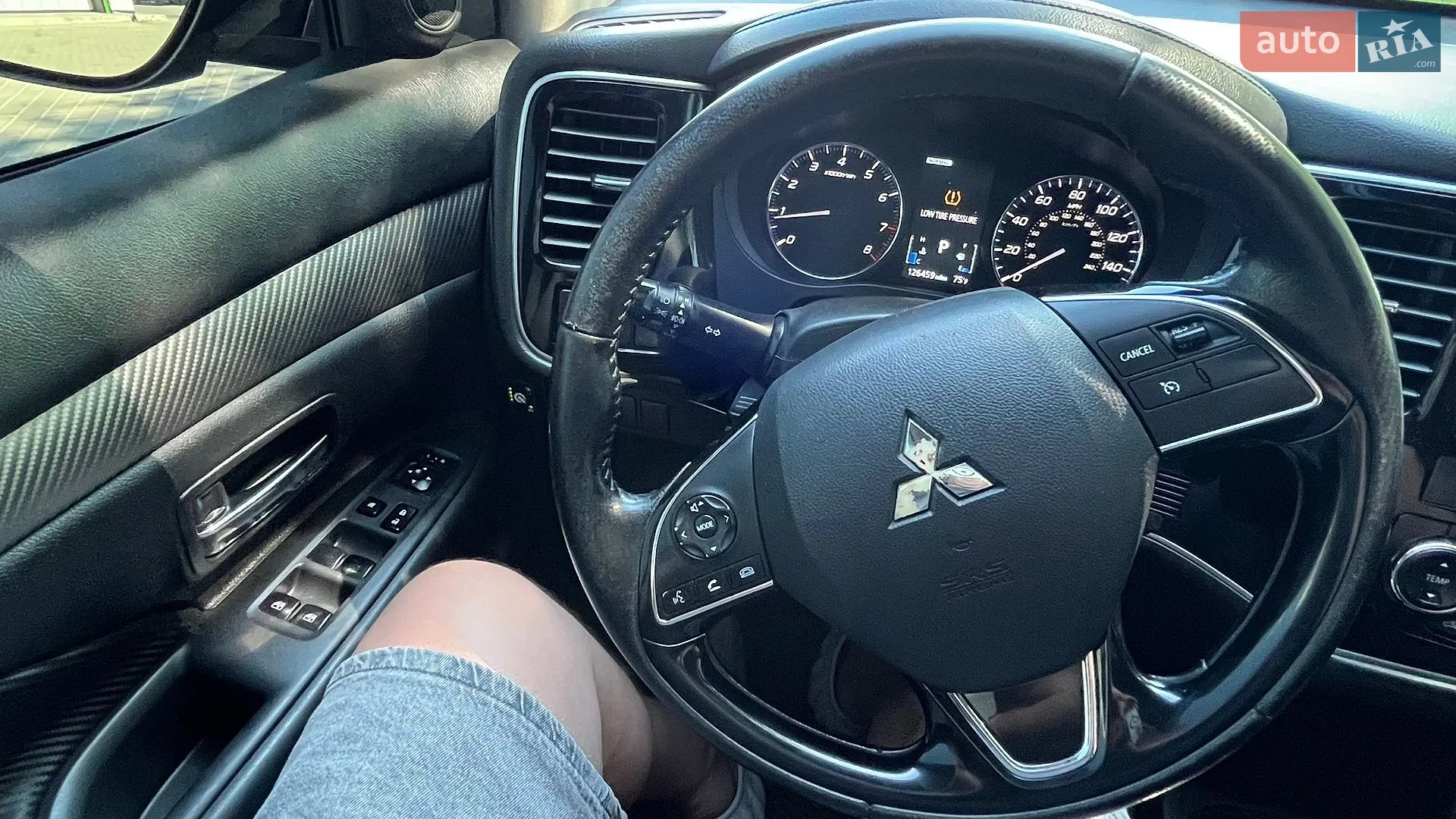 2015 Mitsubishi Outlander - мініатюра 26