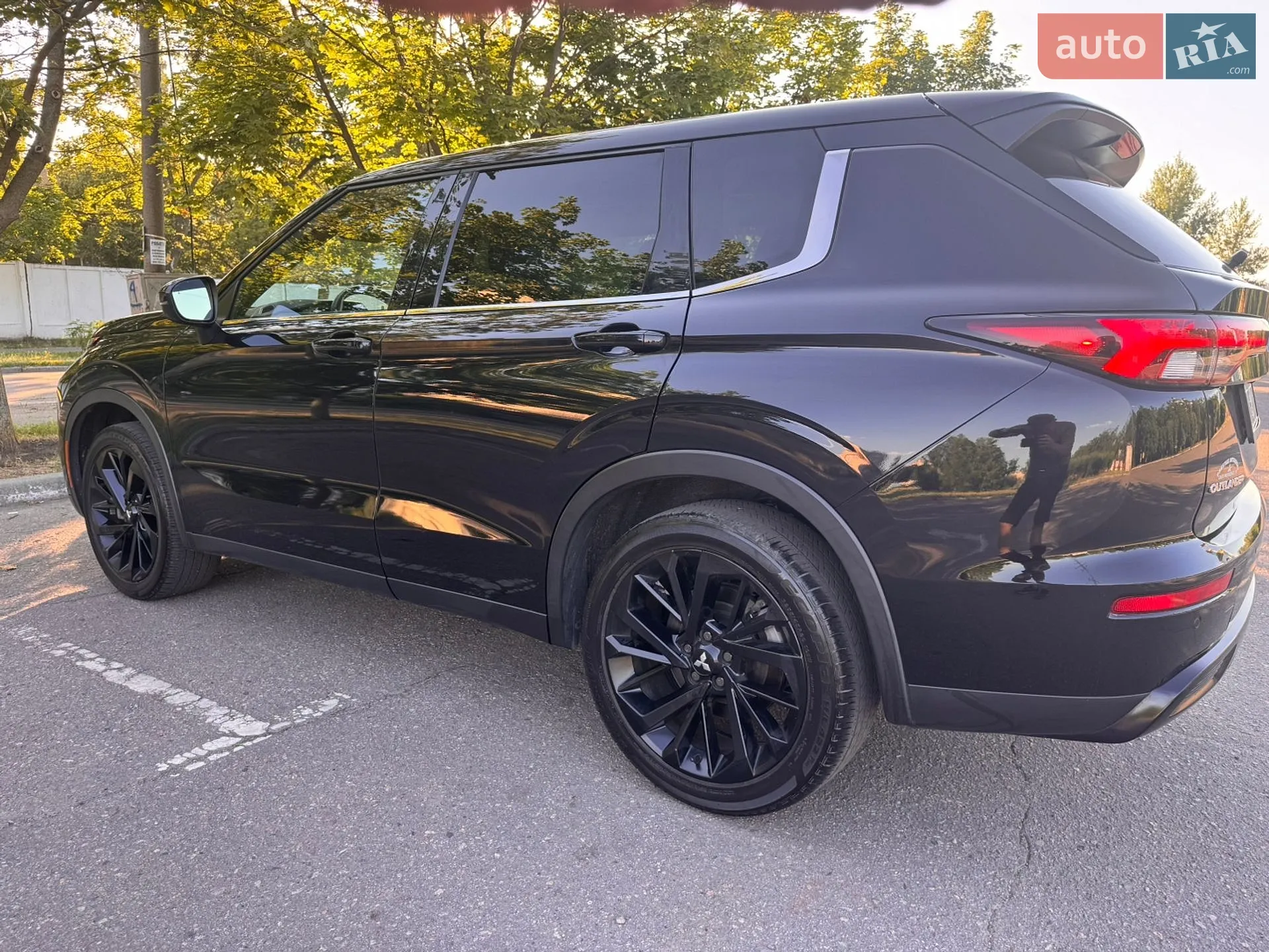 2022 Mitsubishi Outlander - мініатюра 4