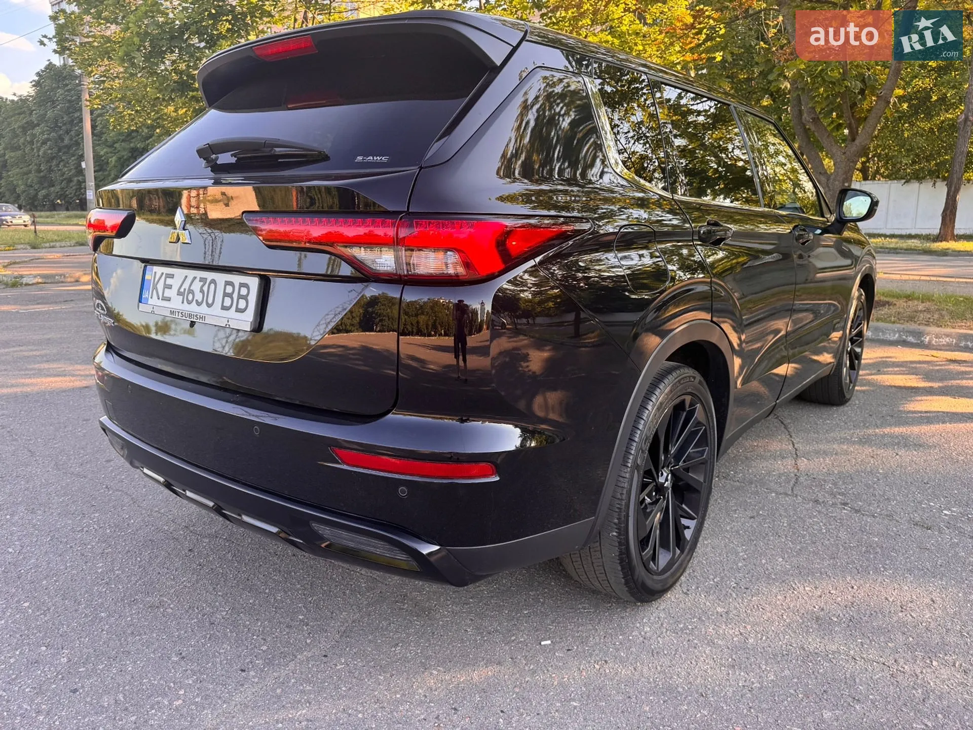 2022 Mitsubishi Outlander - мініатюра 10