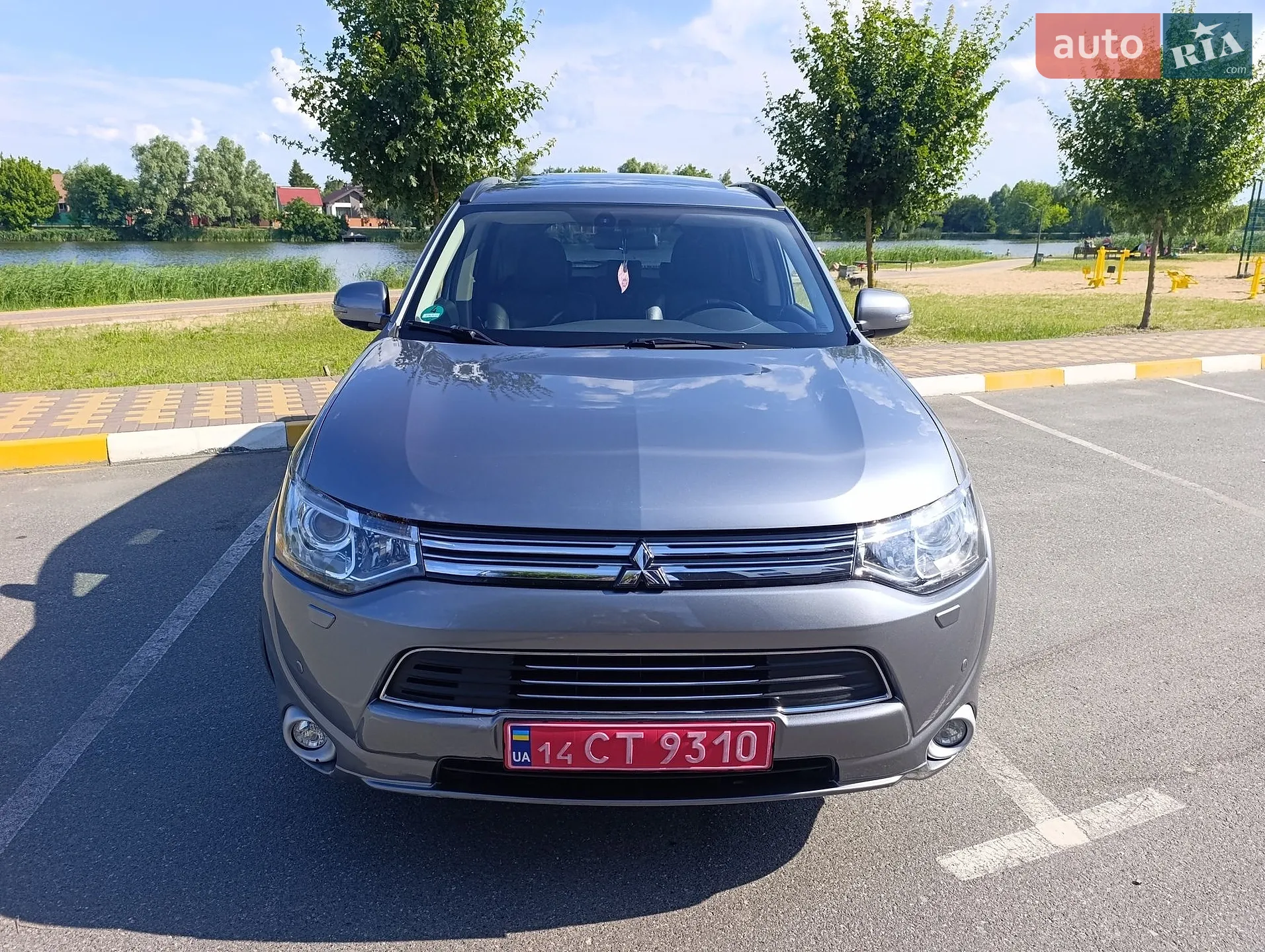 2013 Mitsubishi Outlander - мініатюра 3