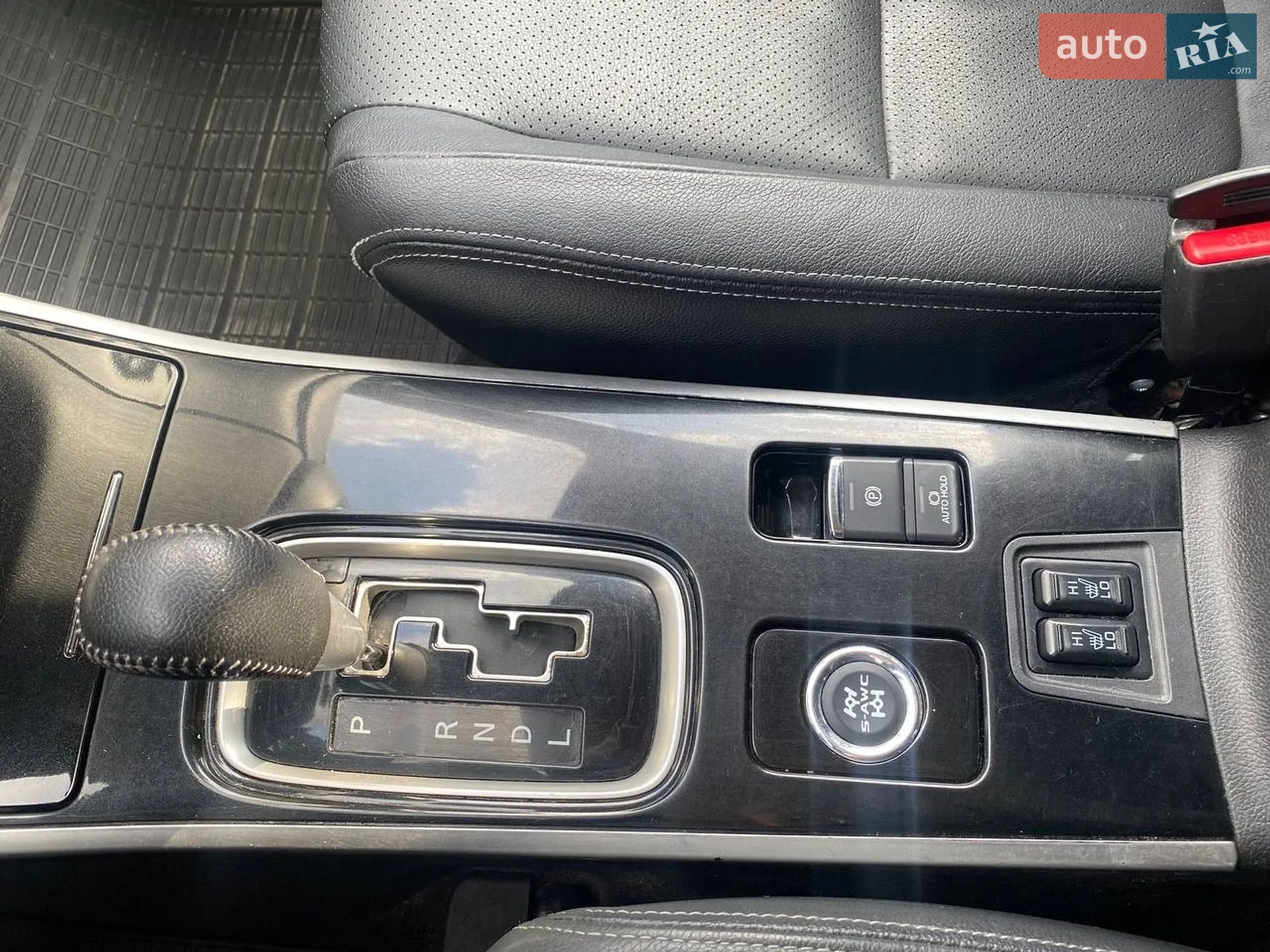 2018 Mitsubishi Outlander - мініатюра 9