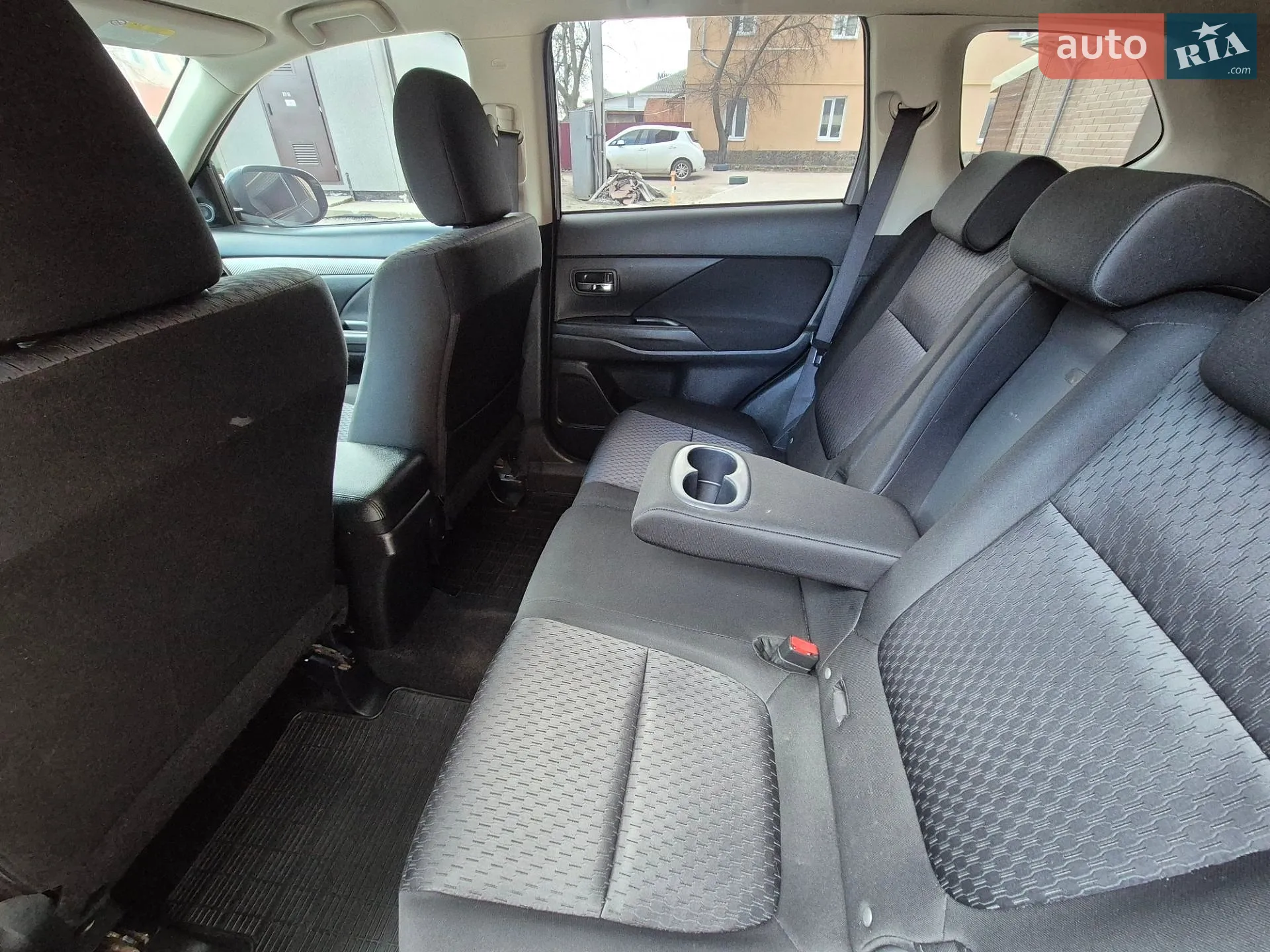 2012 Mitsubishi Outlander - мініатюра 18