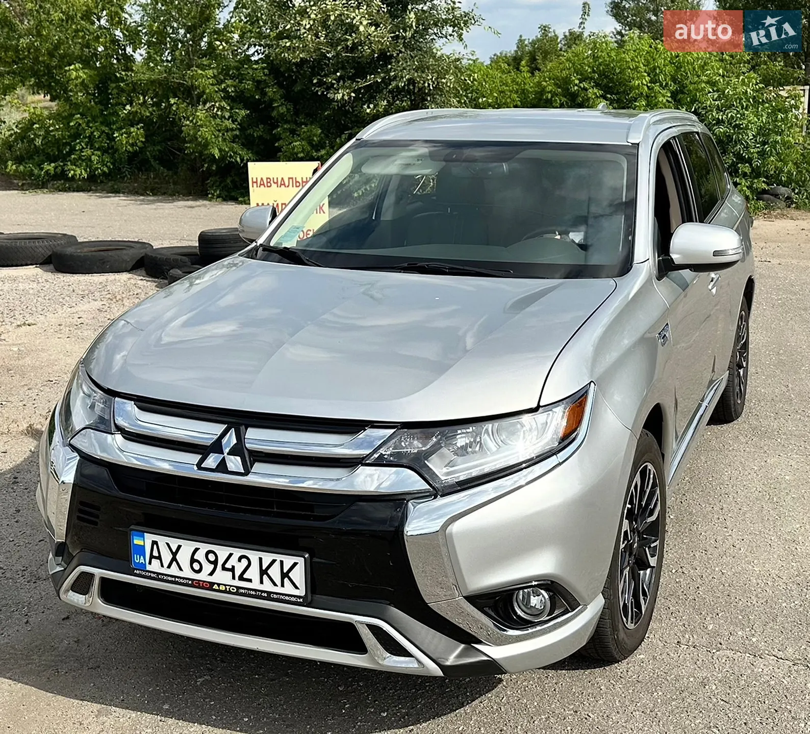 2018 Mitsubishi Outlander - мініатюра 2