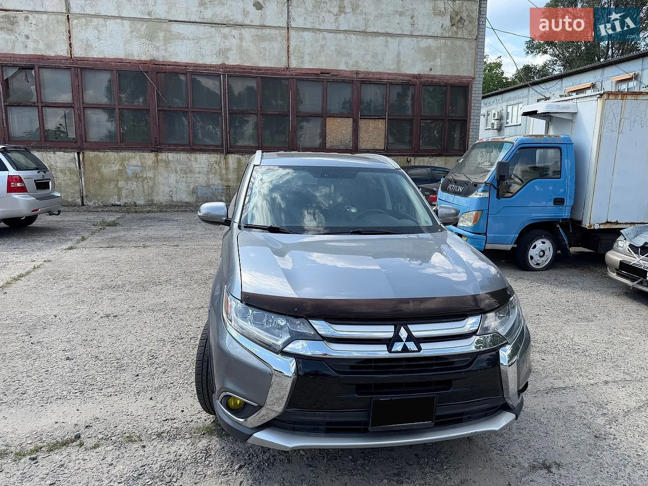 2016 Mitsubishi Outlander - мініатюра 13
