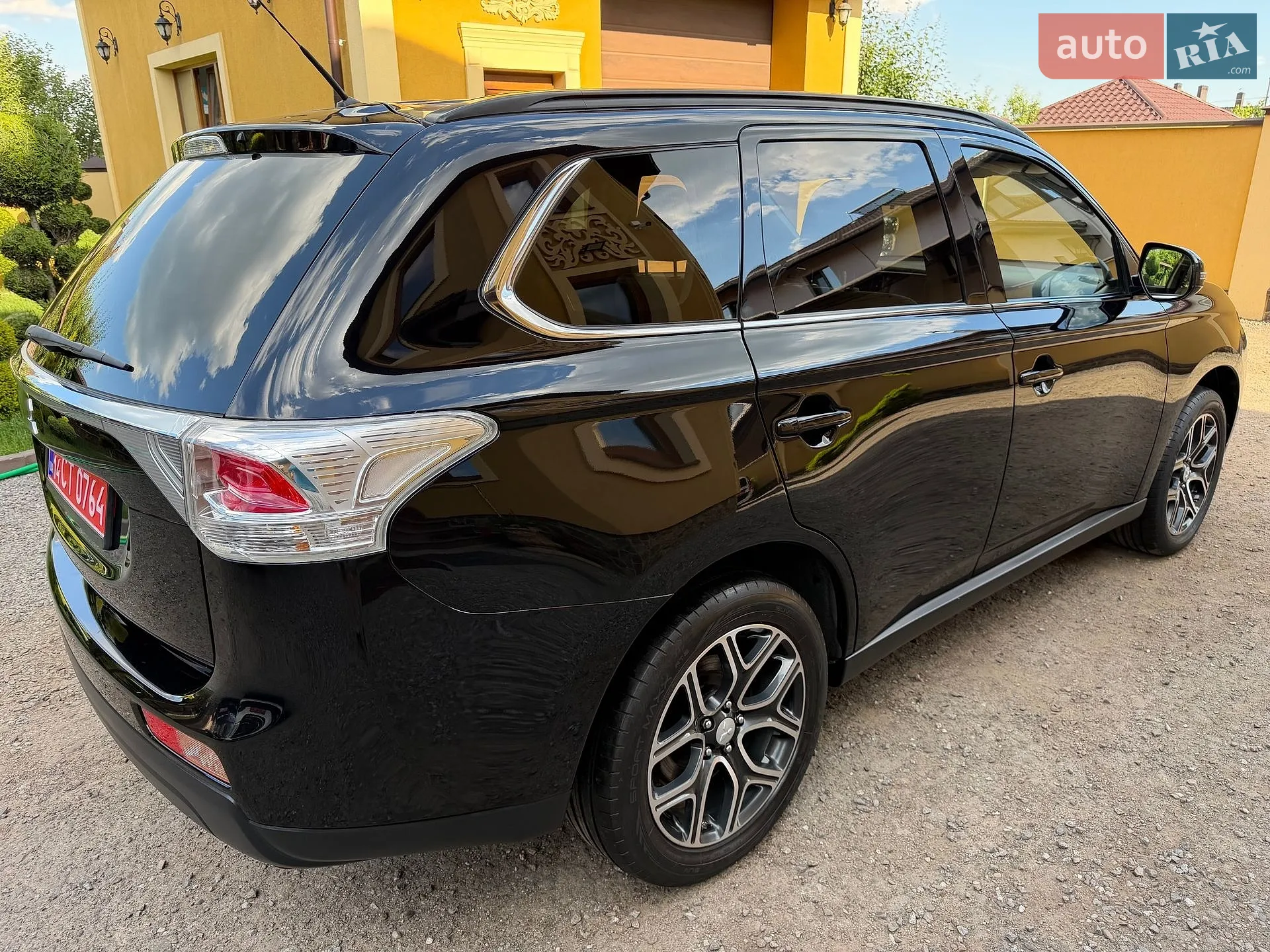2013 Mitsubishi Outlander - мініатюра 9