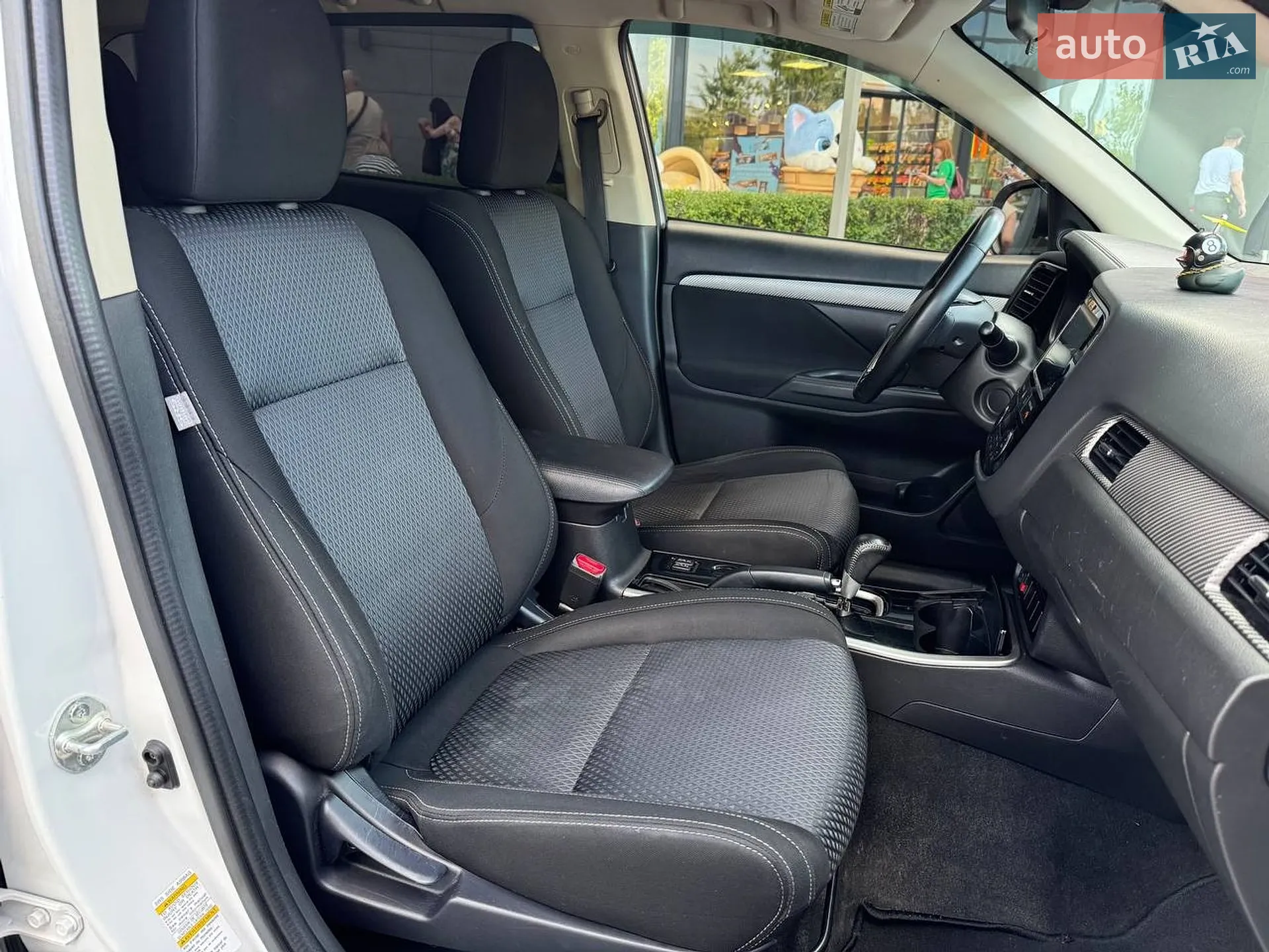 2018 Mitsubishi Outlander - мініатюра 12