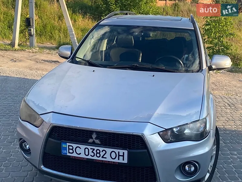 Mitsubishi Outlander 2009