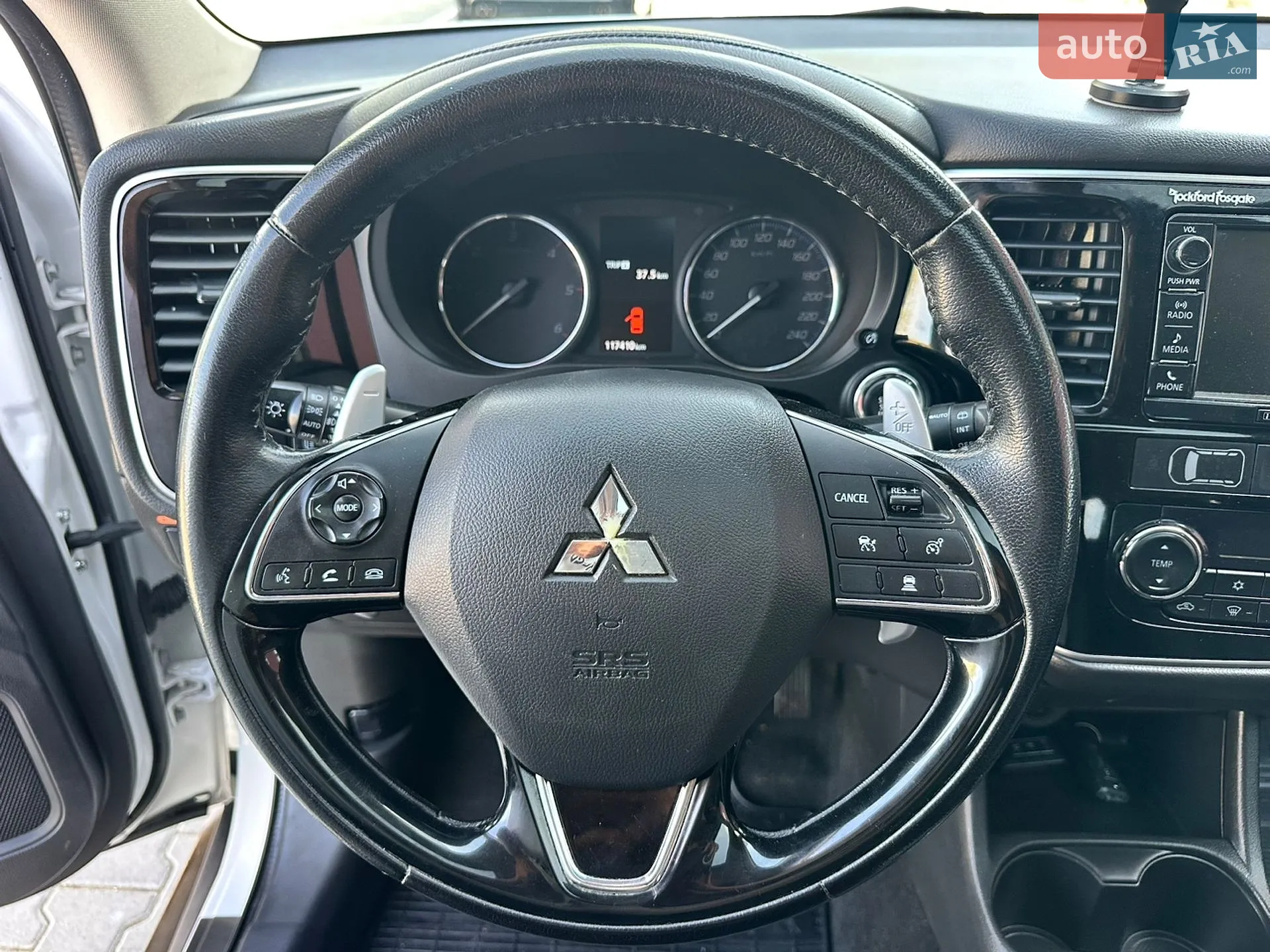 2016 Mitsubishi Outlander - мініатюра 30