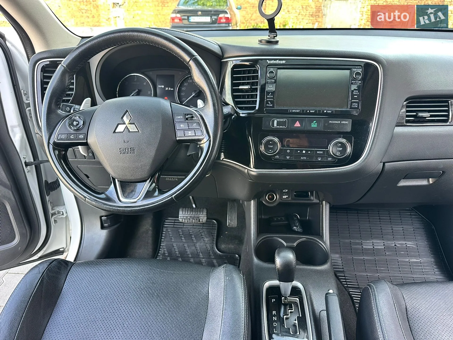 2016 Mitsubishi Outlander - мініатюра 51