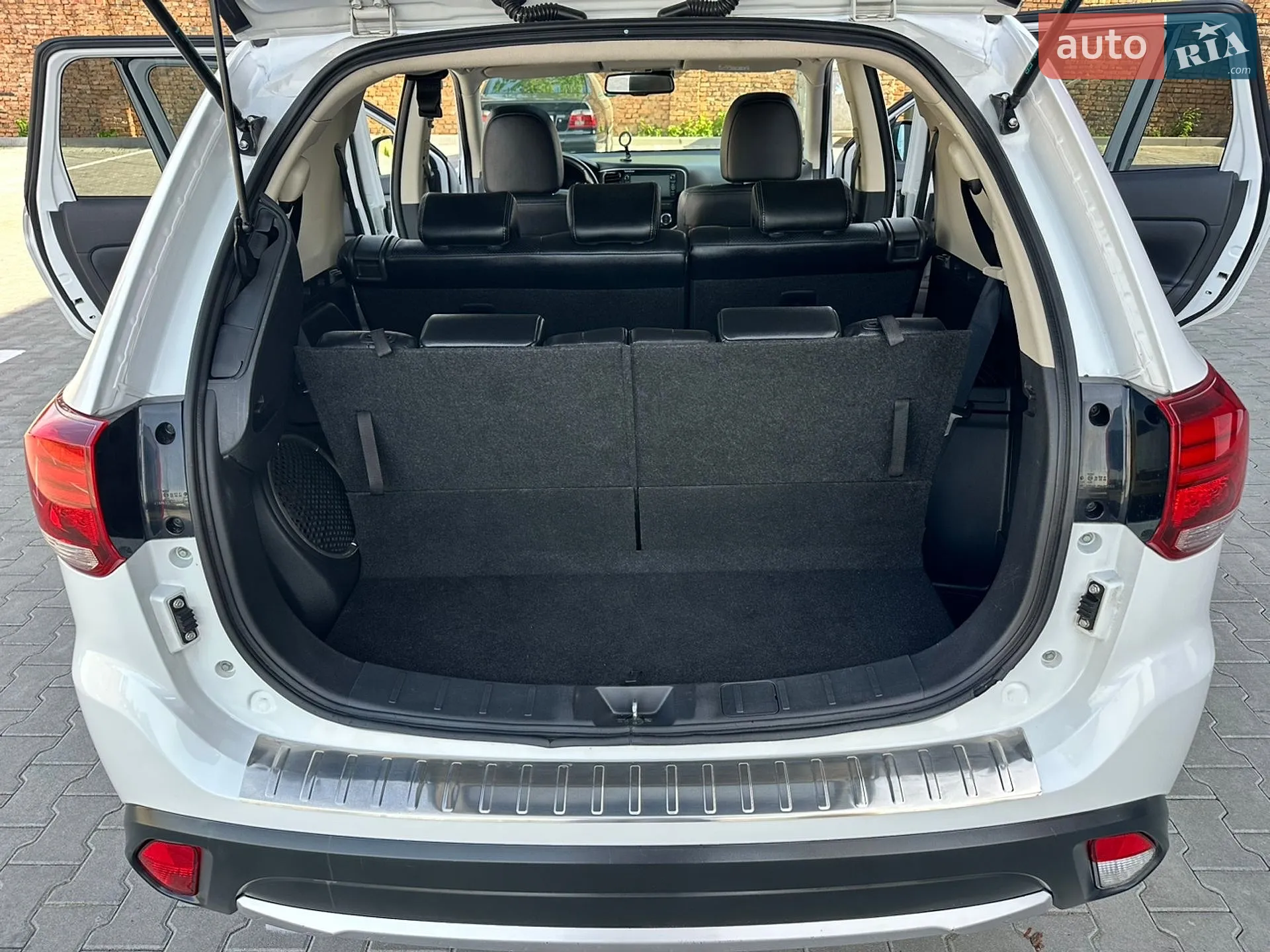2016 Mitsubishi Outlander - мініатюра 62