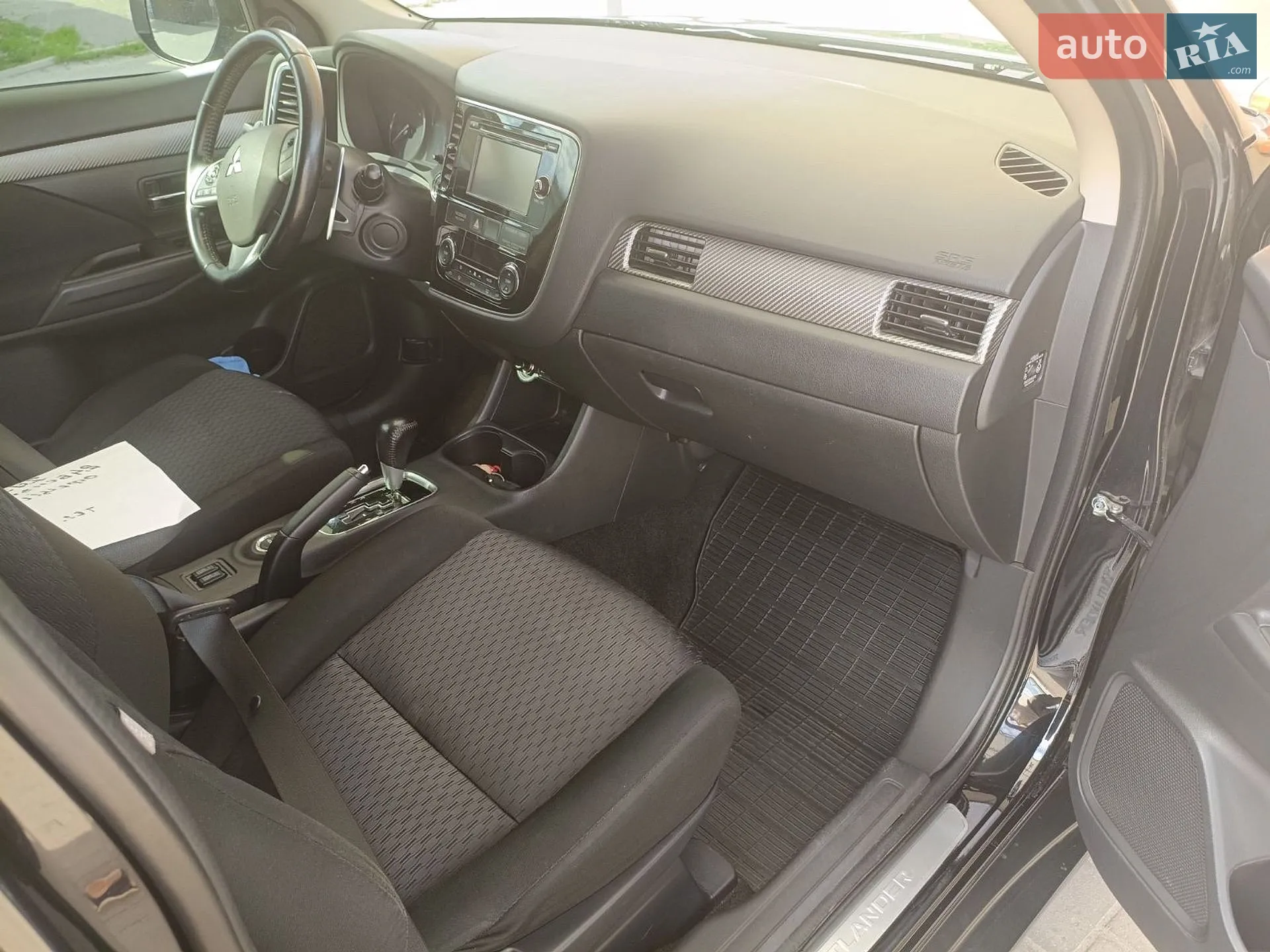 2012 Mitsubishi Outlander - мініатюра 12