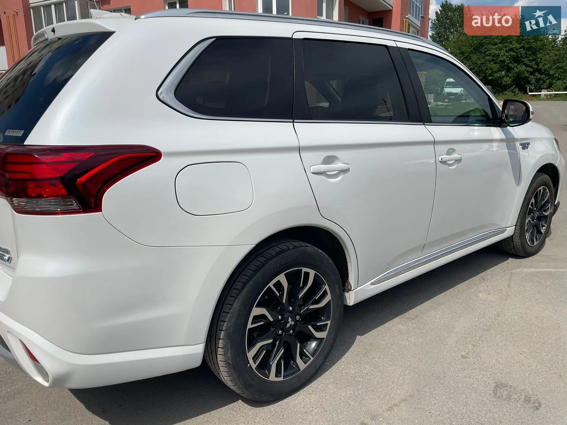 2018 Mitsubishi Outlander - мініатюра 10