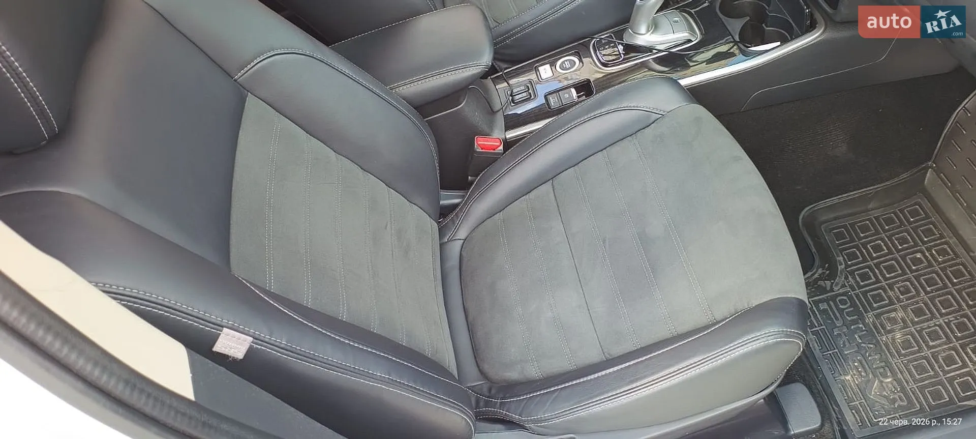 2018 Mitsubishi Outlander - мініатюра 15