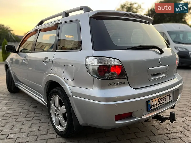 Mitsubishi Outlander 2006 VIN JMBXRCU5W7U000678 фото оголошення 19 з 153