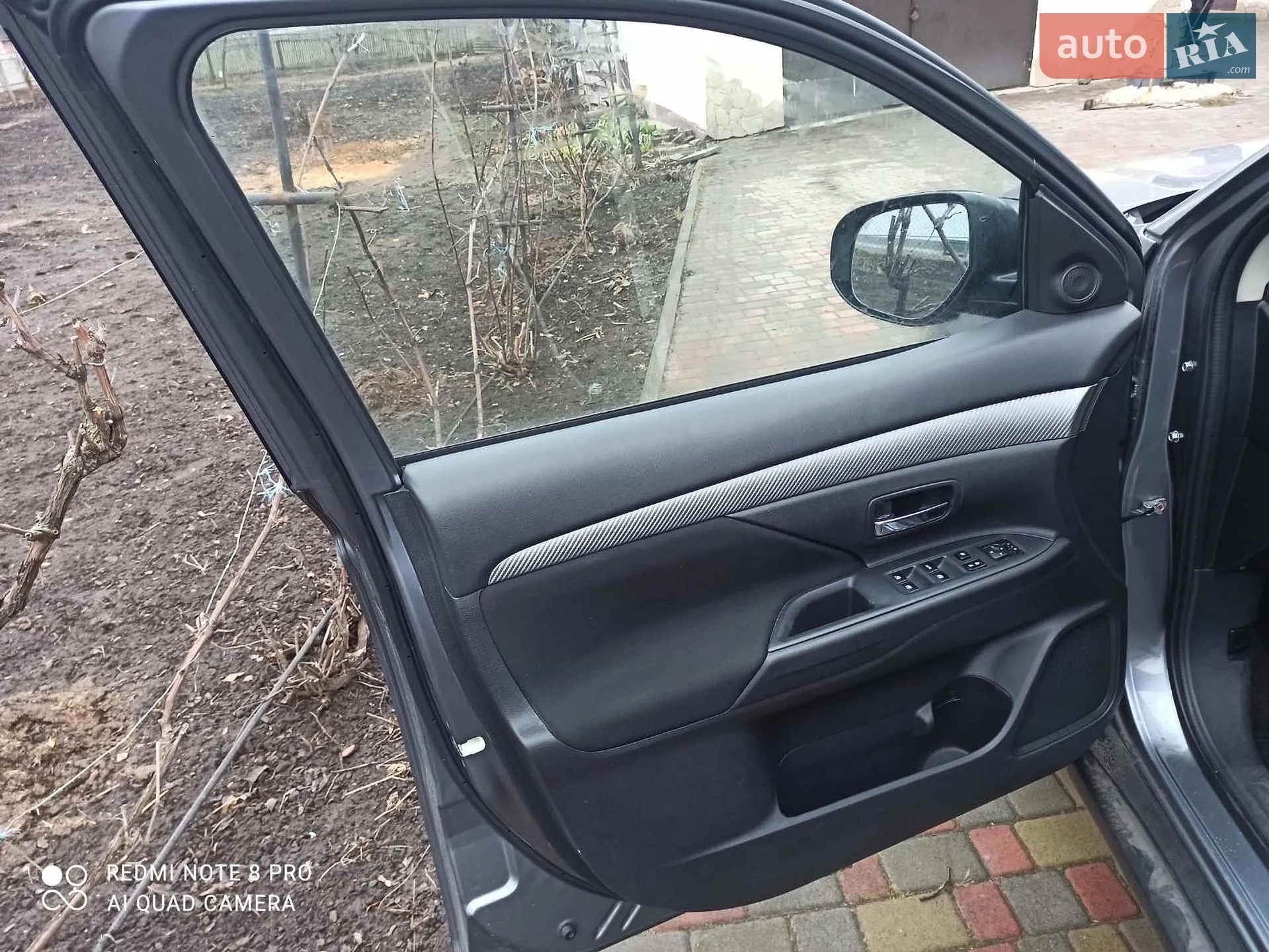 2018 Mitsubishi Outlander - мініатюра 11