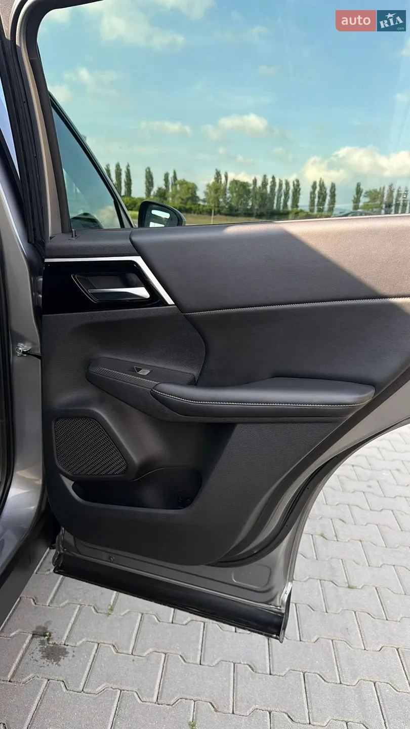 2021 Mitsubishi Outlander - мініатюра 22
