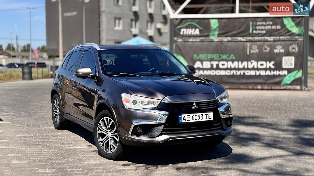 2015 Mitsubishi Outlander - мініатюра 38