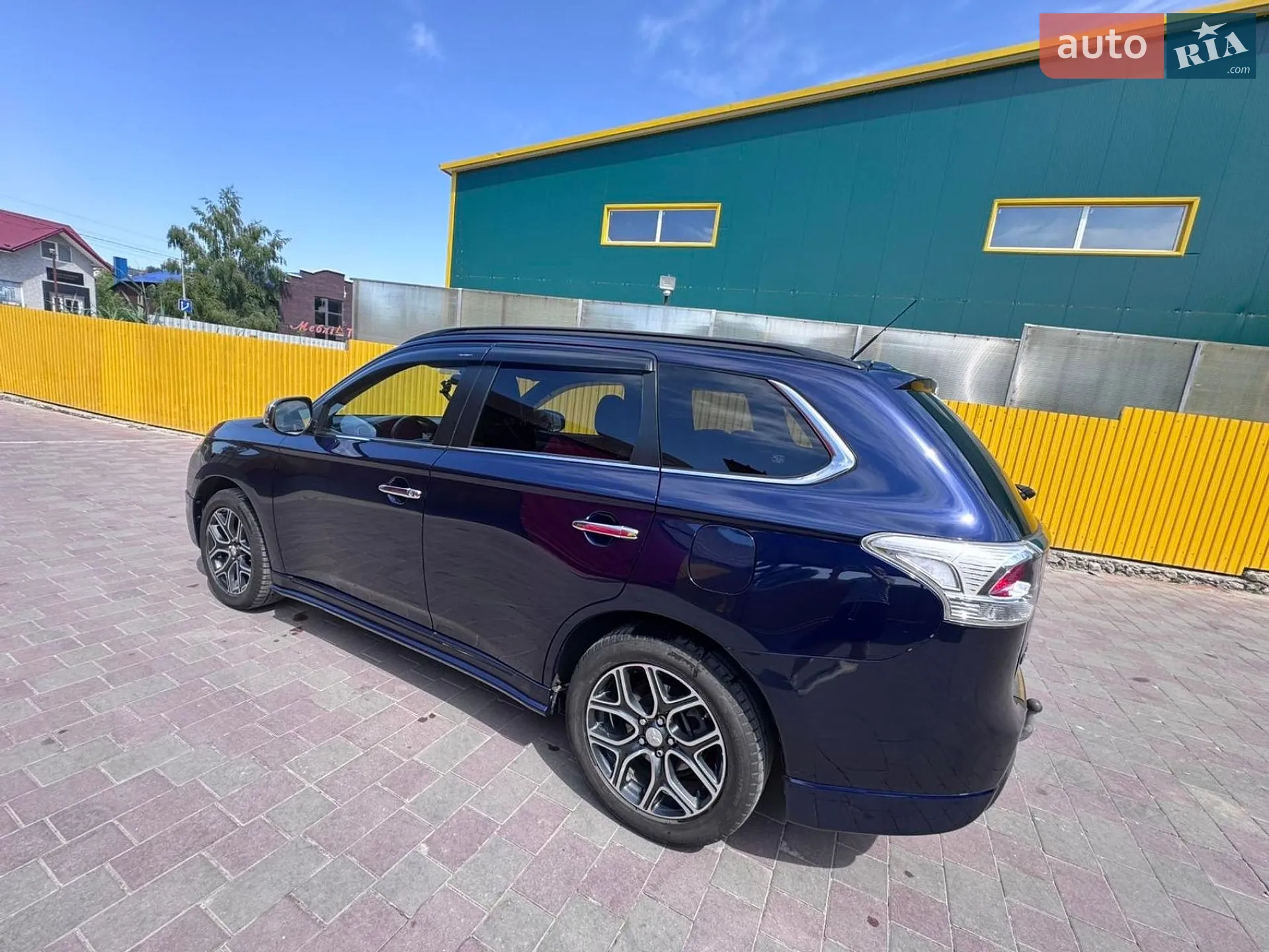 2013 Mitsubishi Outlander - мініатюра 10