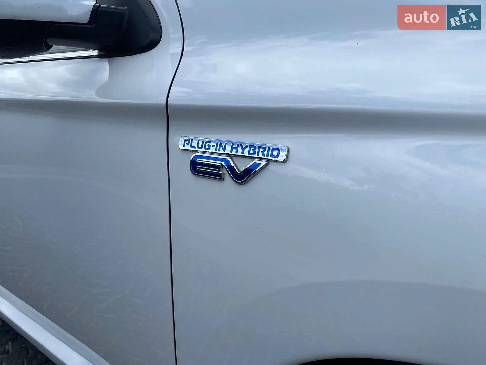 2014 Mitsubishi Outlander - мініатюра 8