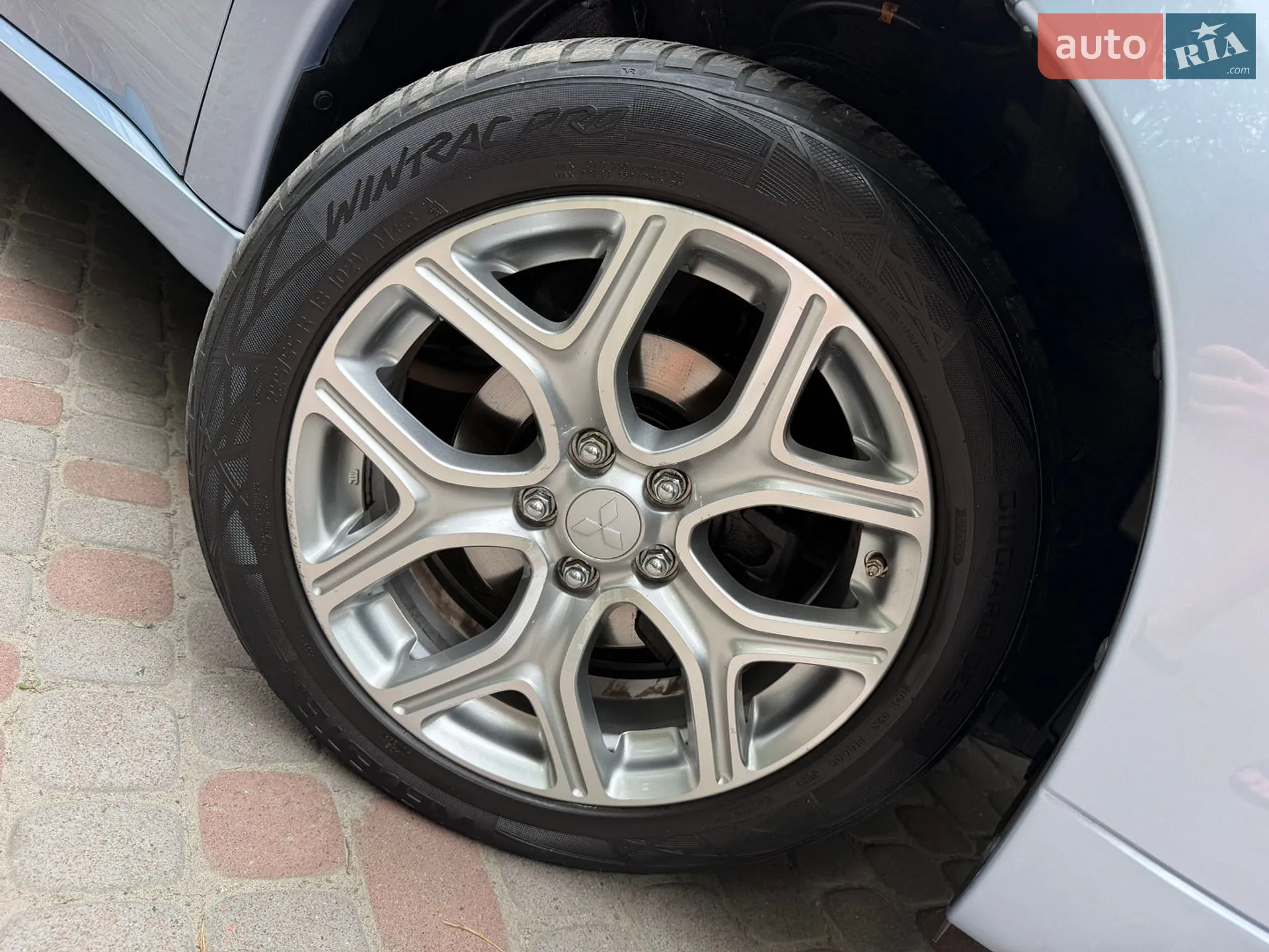 2014 Mitsubishi Outlander - мініатюра 14