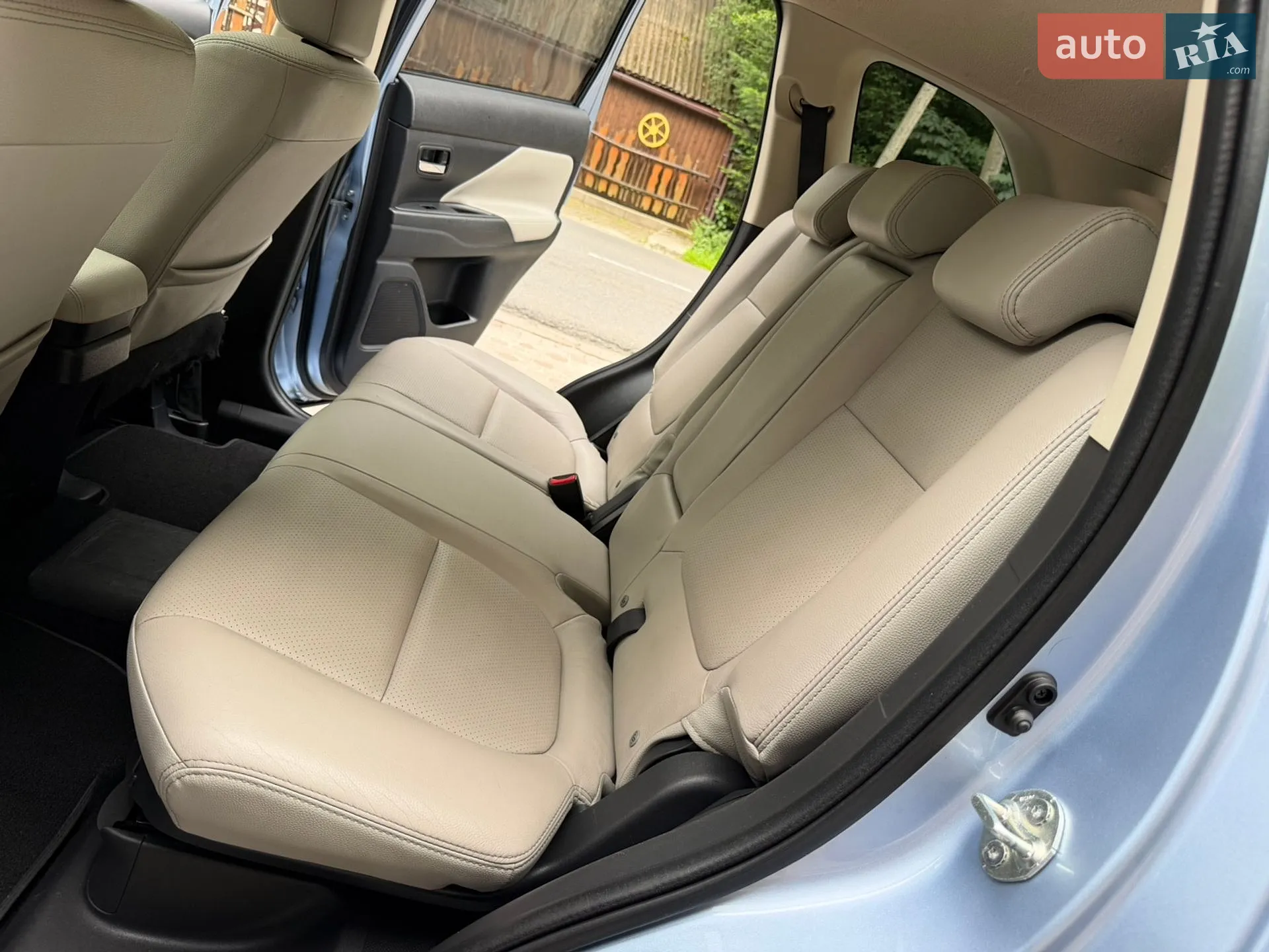2014 Mitsubishi Outlander - мініатюра 107