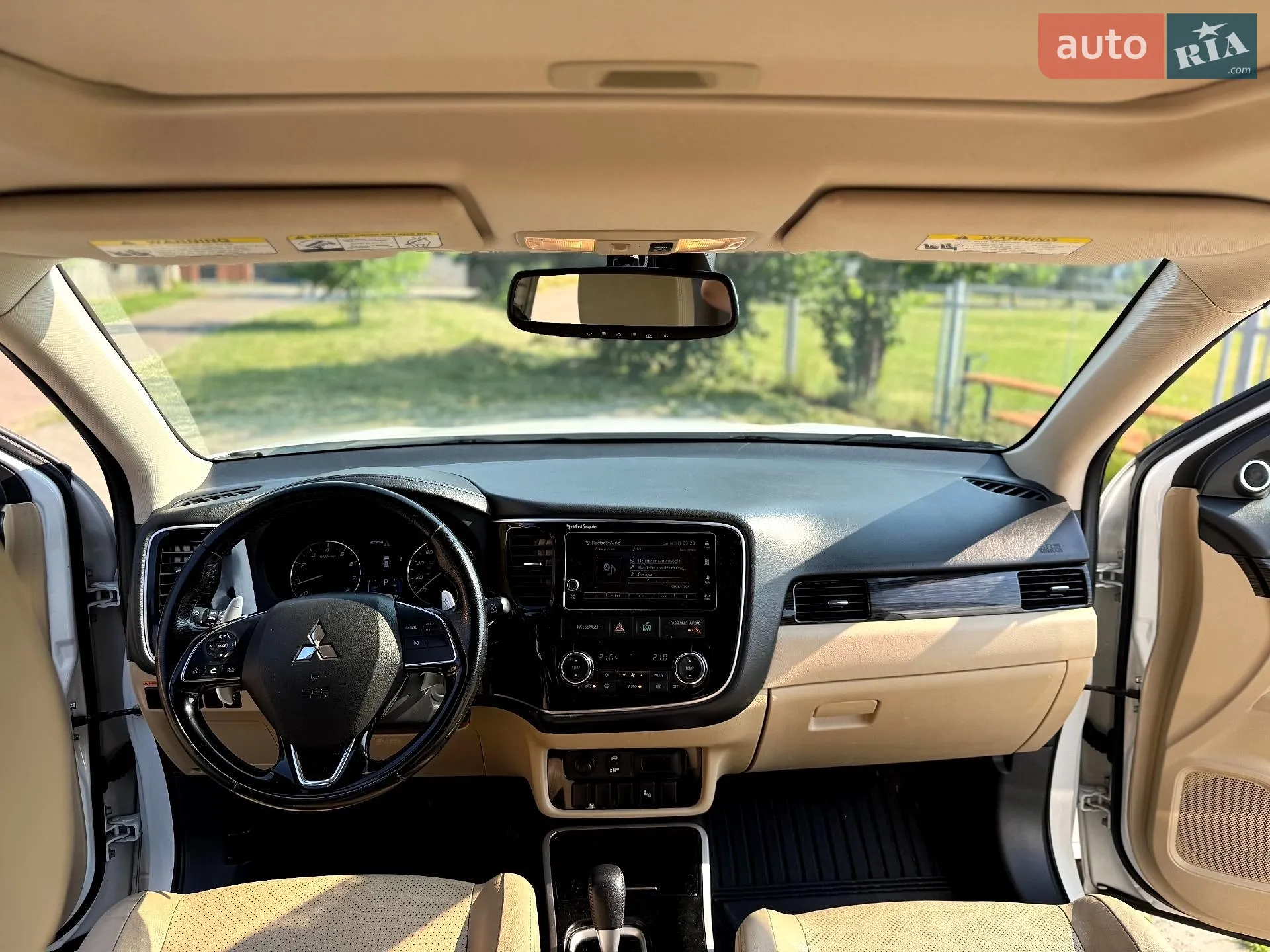 2016 Mitsubishi Outlander - мініатюра 15