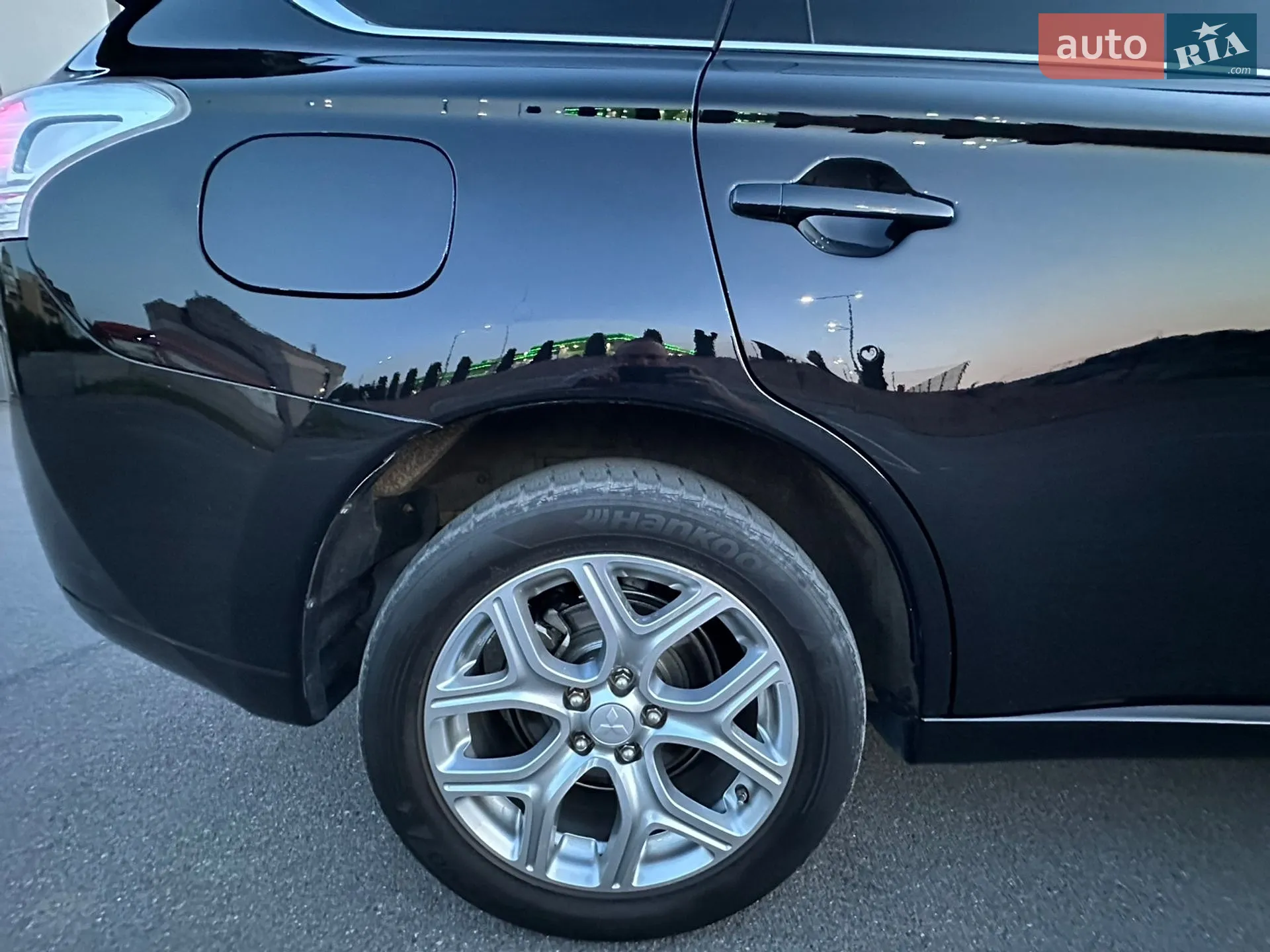 2013 Mitsubishi Outlander - мініатюра 14