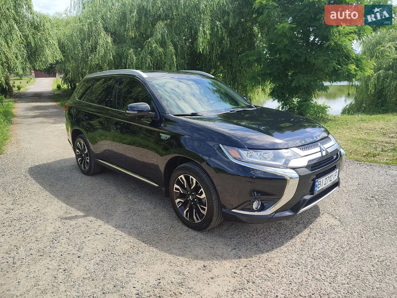 2018 Mitsubishi Outlander - мініатюра 16