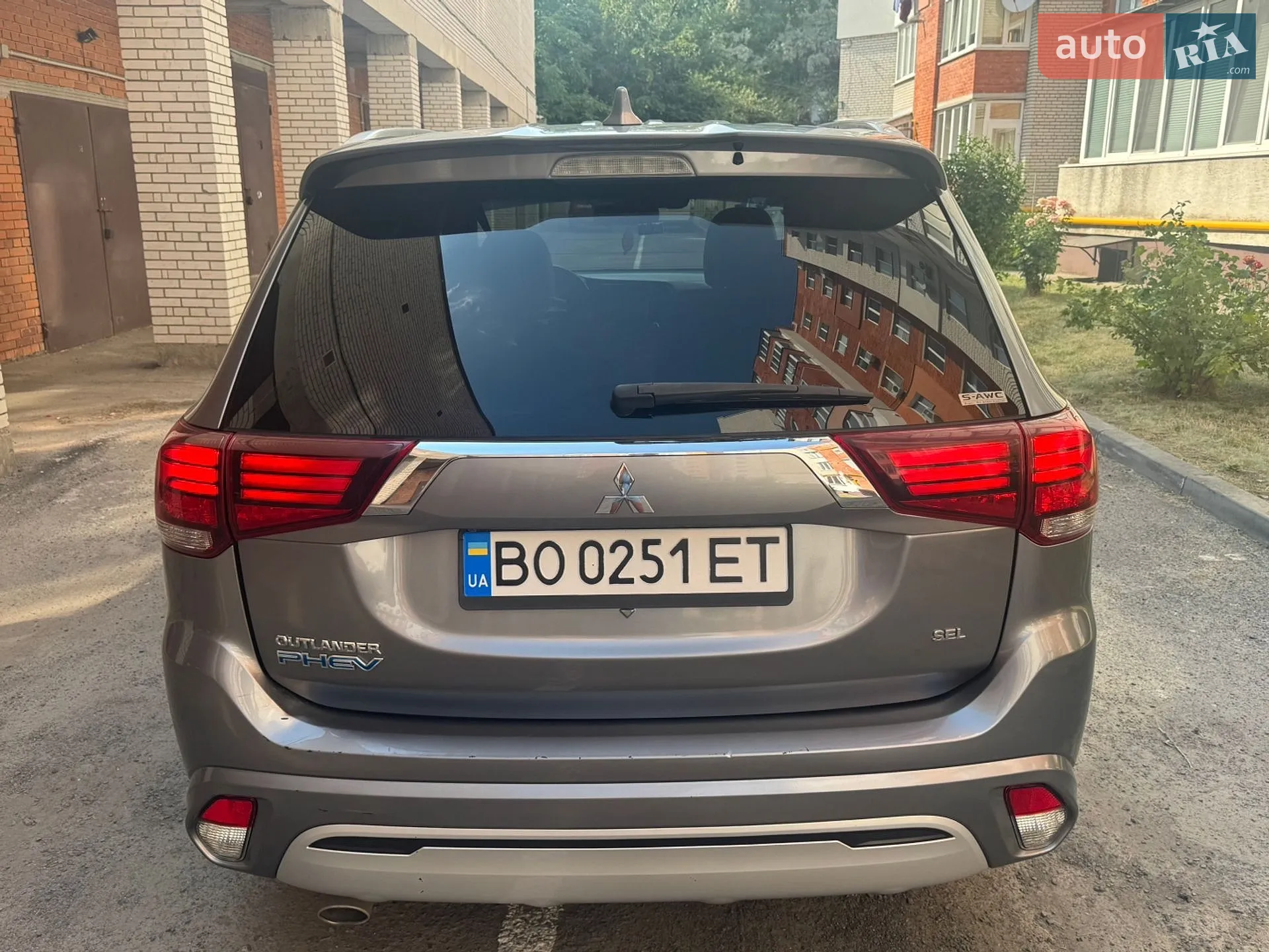 2021 Mitsubishi Outlander - мініатюра 10