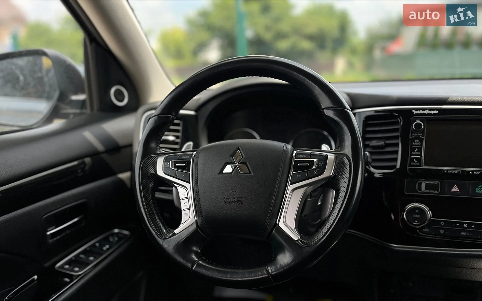 2016 Mitsubishi Outlander - мініатюра 13