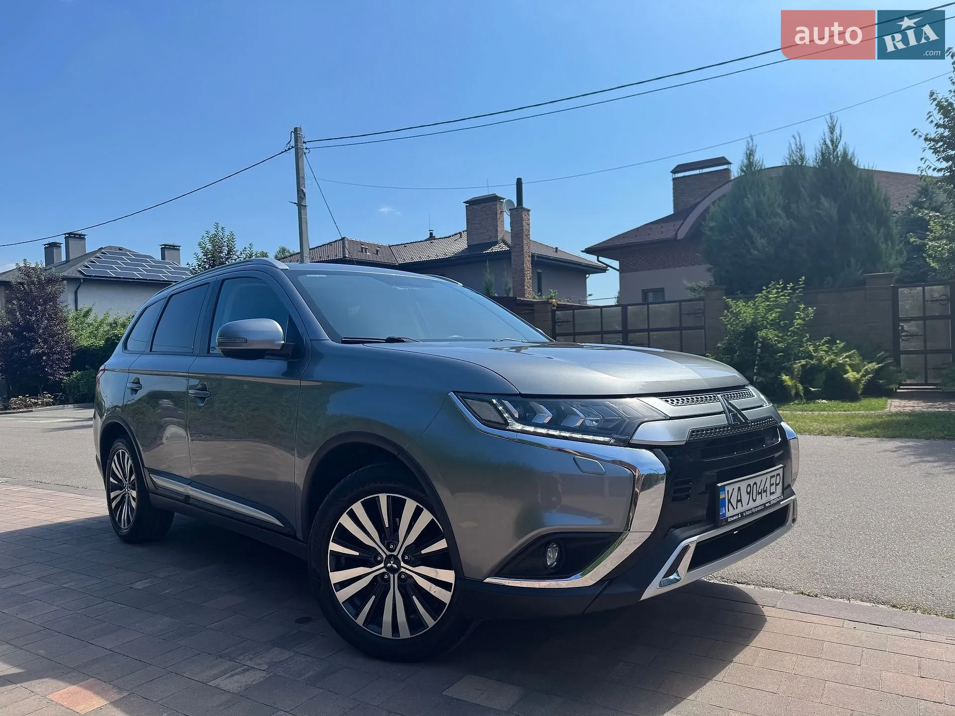 2021 Mitsubishi Outlander - мініатюра 4