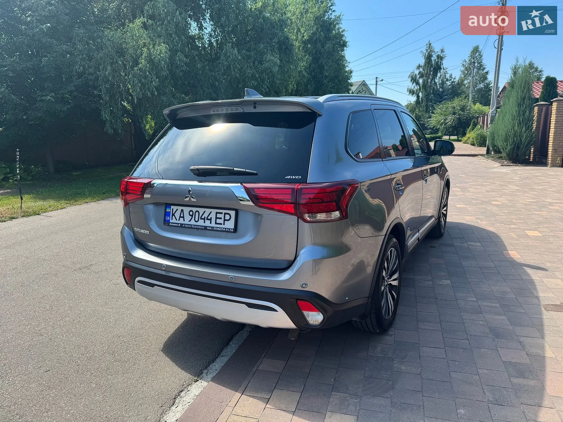 2021 Mitsubishi Outlander - мініатюра 8