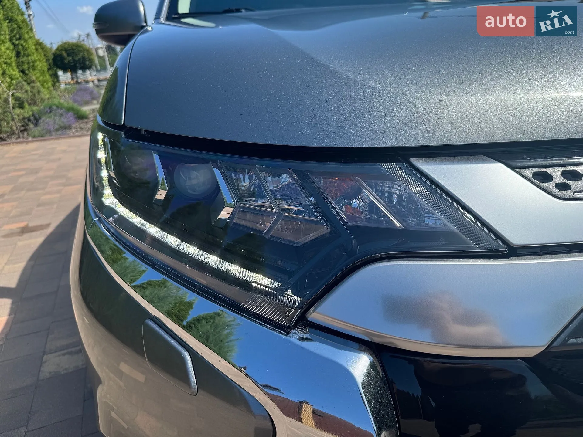2021 Mitsubishi Outlander - мініатюра 29