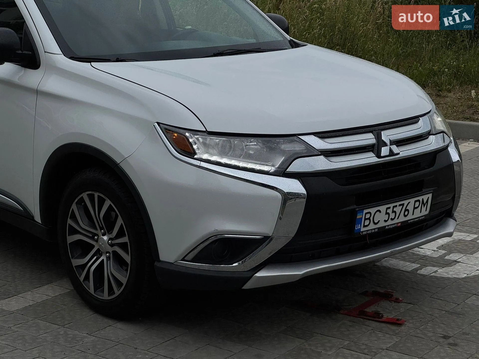 2016 Mitsubishi Outlander - мініатюра 8