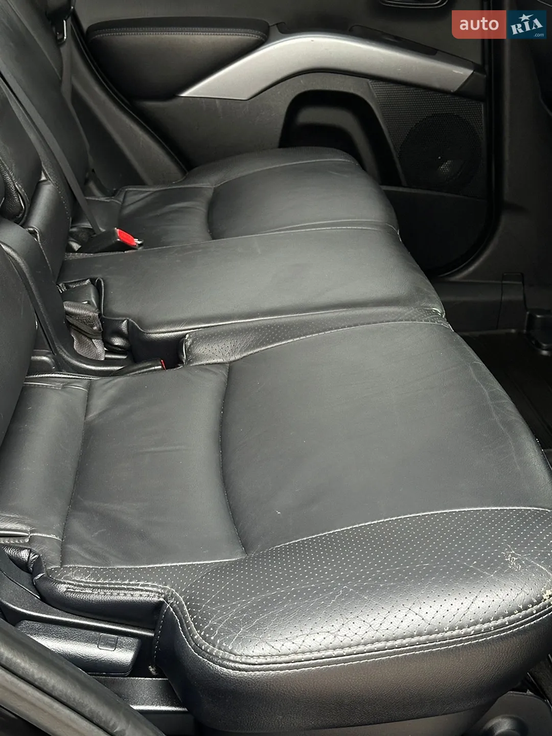 2011 Mitsubishi Outlander - мініатюра 47