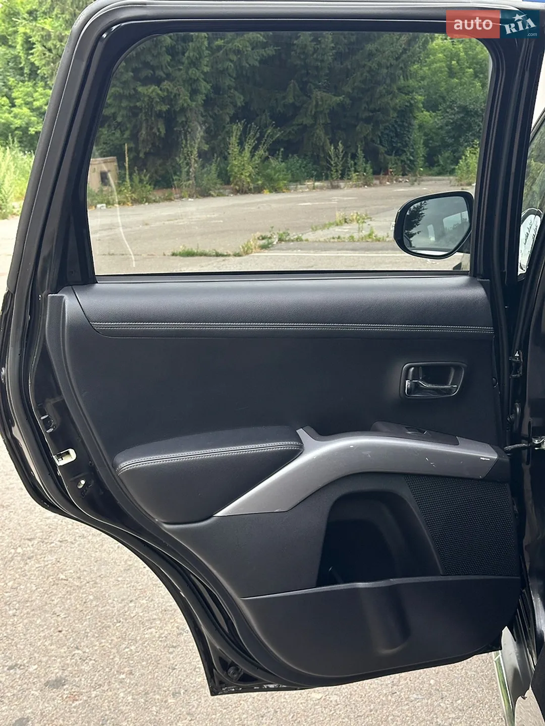 2011 Mitsubishi Outlander - мініатюра 50