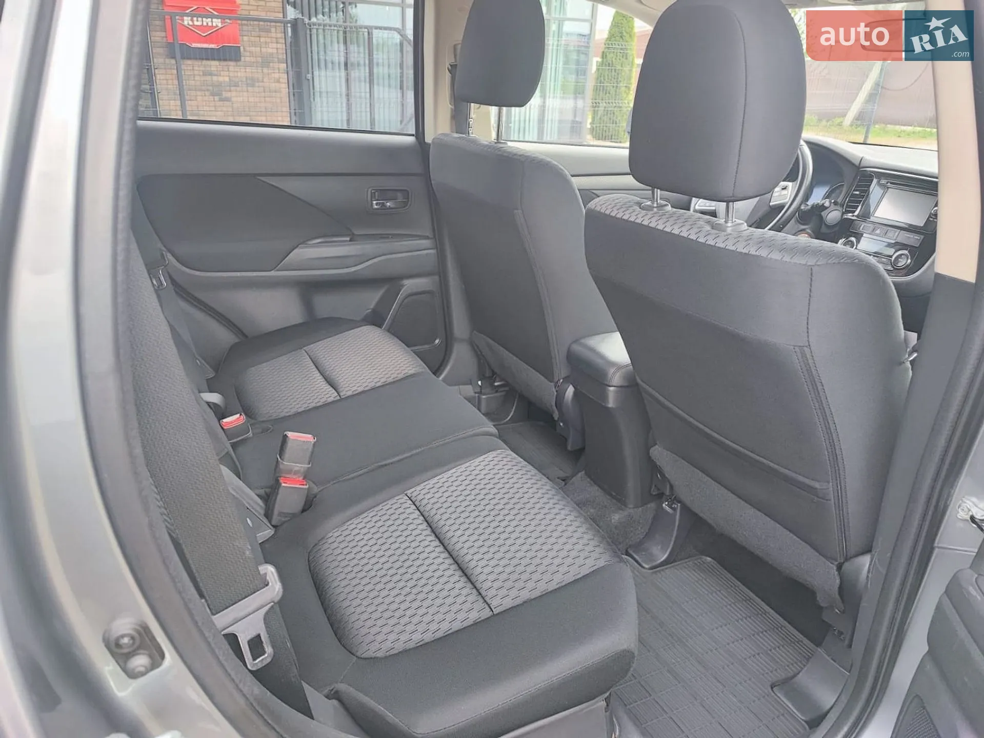 2012 Mitsubishi Outlander - мініатюра 8