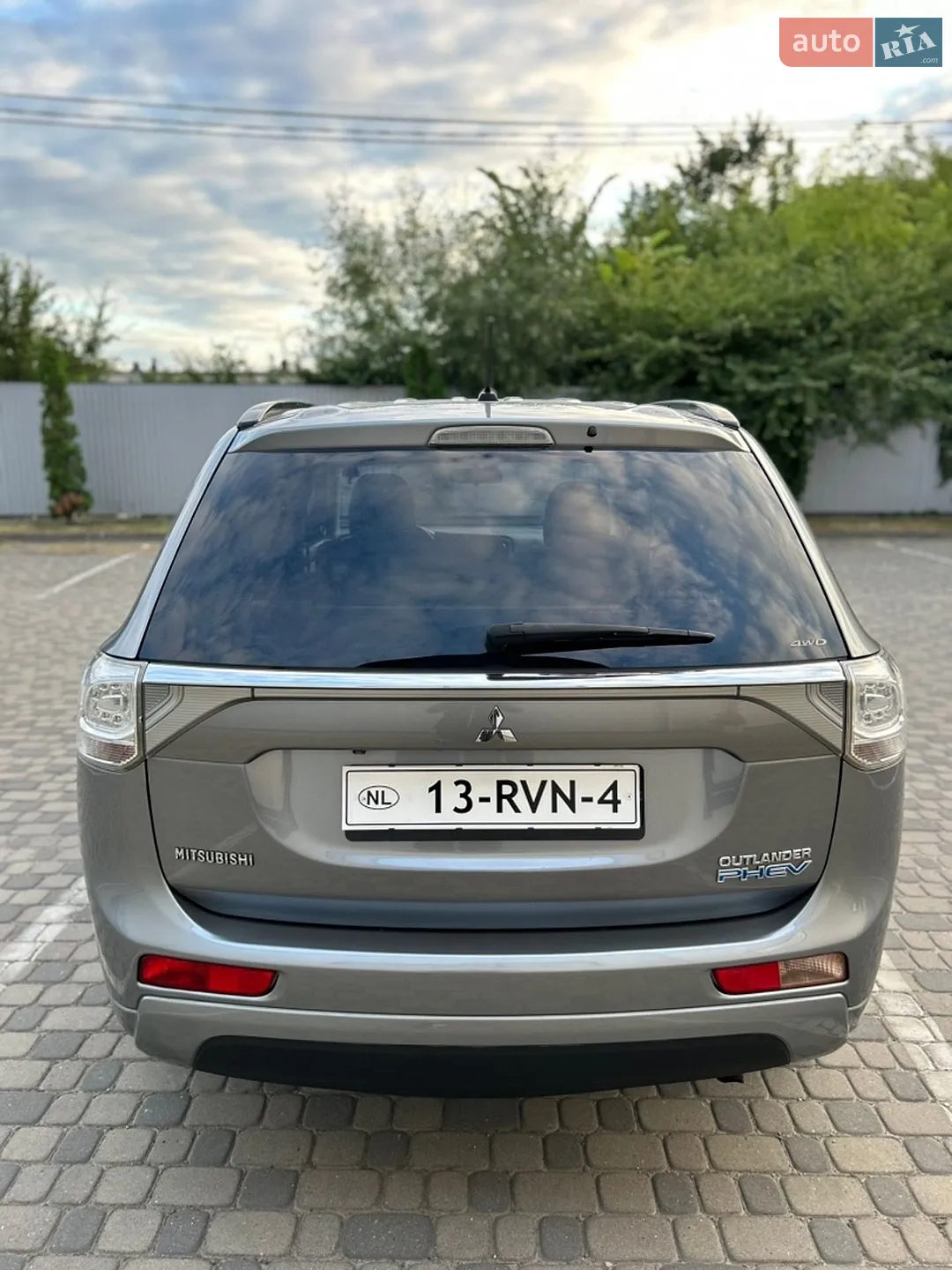 2014 Mitsubishi Outlander - мініатюра 23