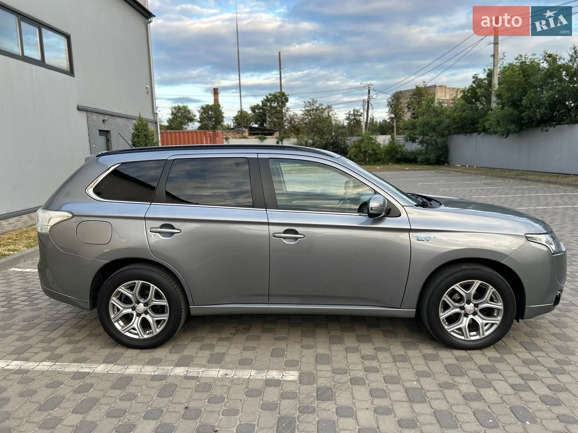 2014 Mitsubishi Outlander - мініатюра 60