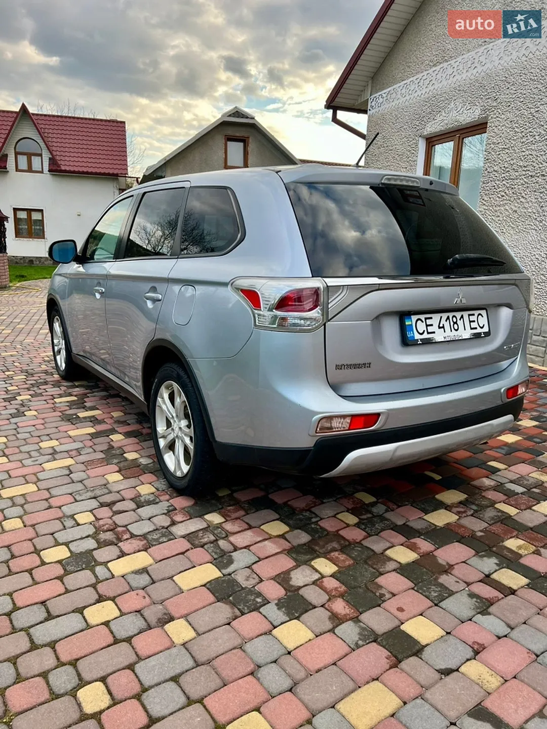 2014 Mitsubishi Outlander - мініатюра 41