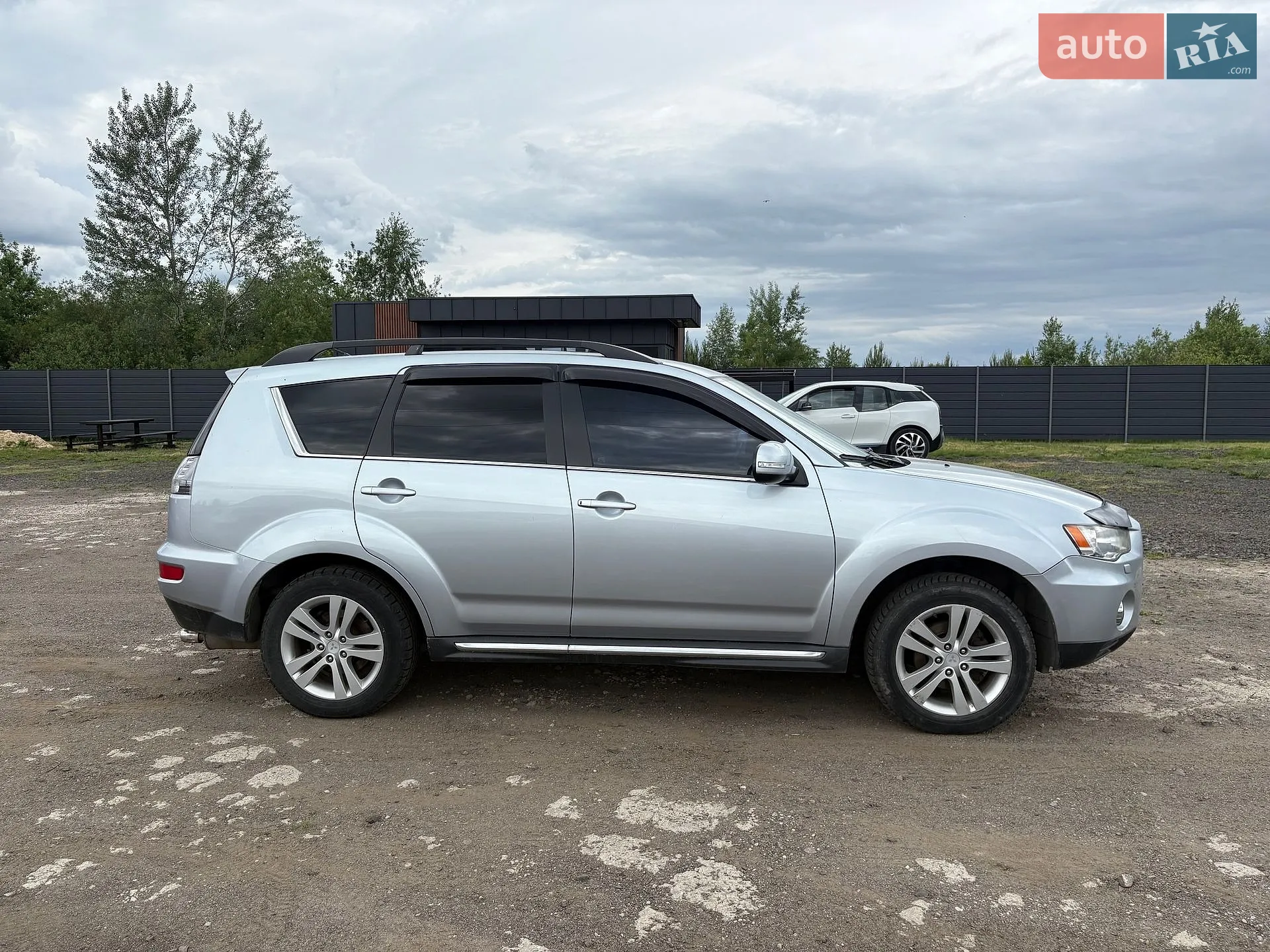 2010 Mitsubishi Outlander - мініатюра 3