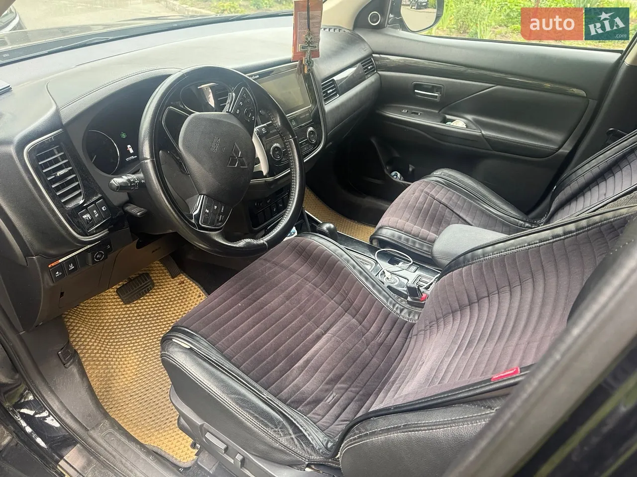 2017 Mitsubishi Outlander - мініатюра 40