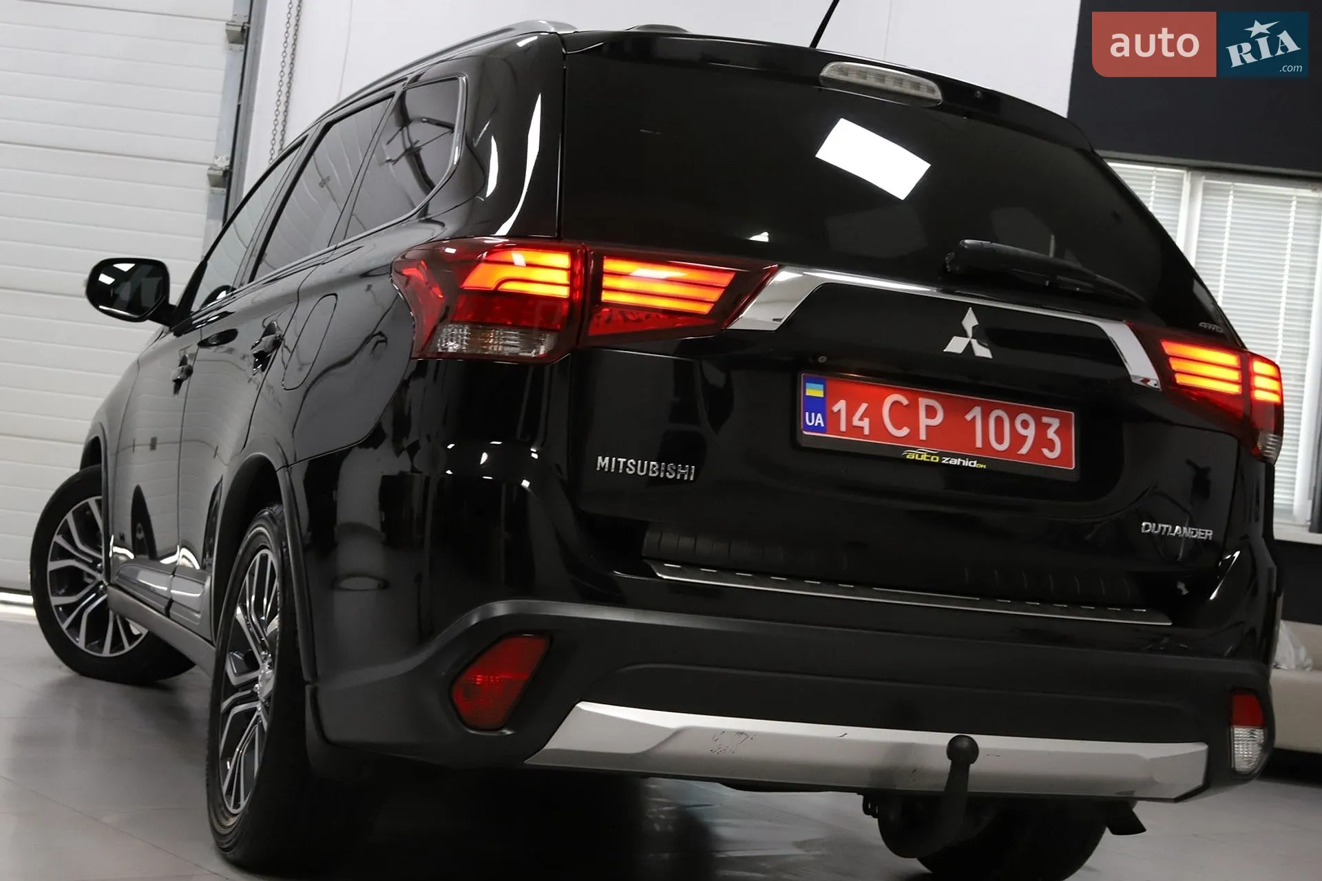 2016 Mitsubishi Outlander - мініатюра 5