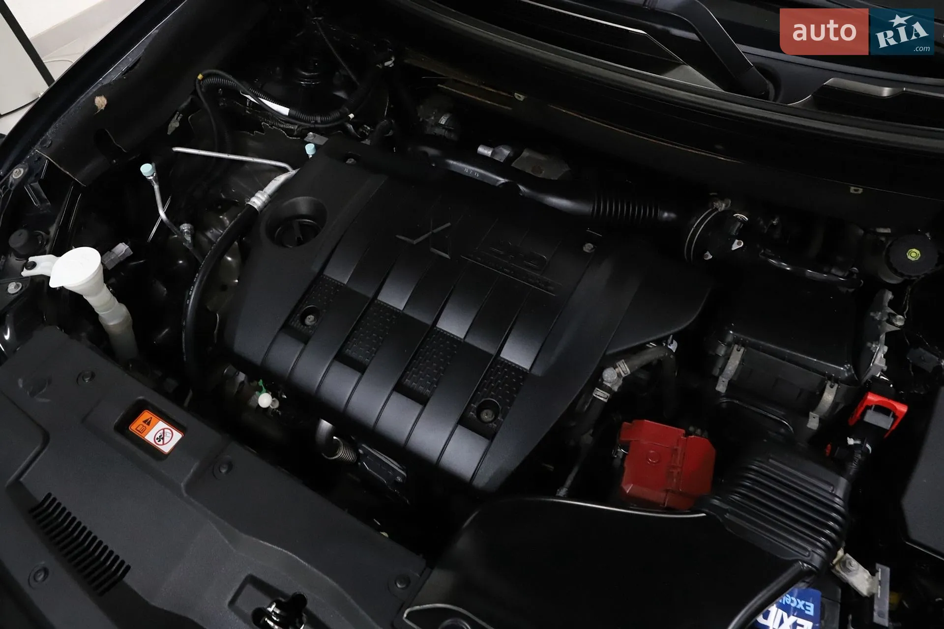 2016 Mitsubishi Outlander - мініатюра 82