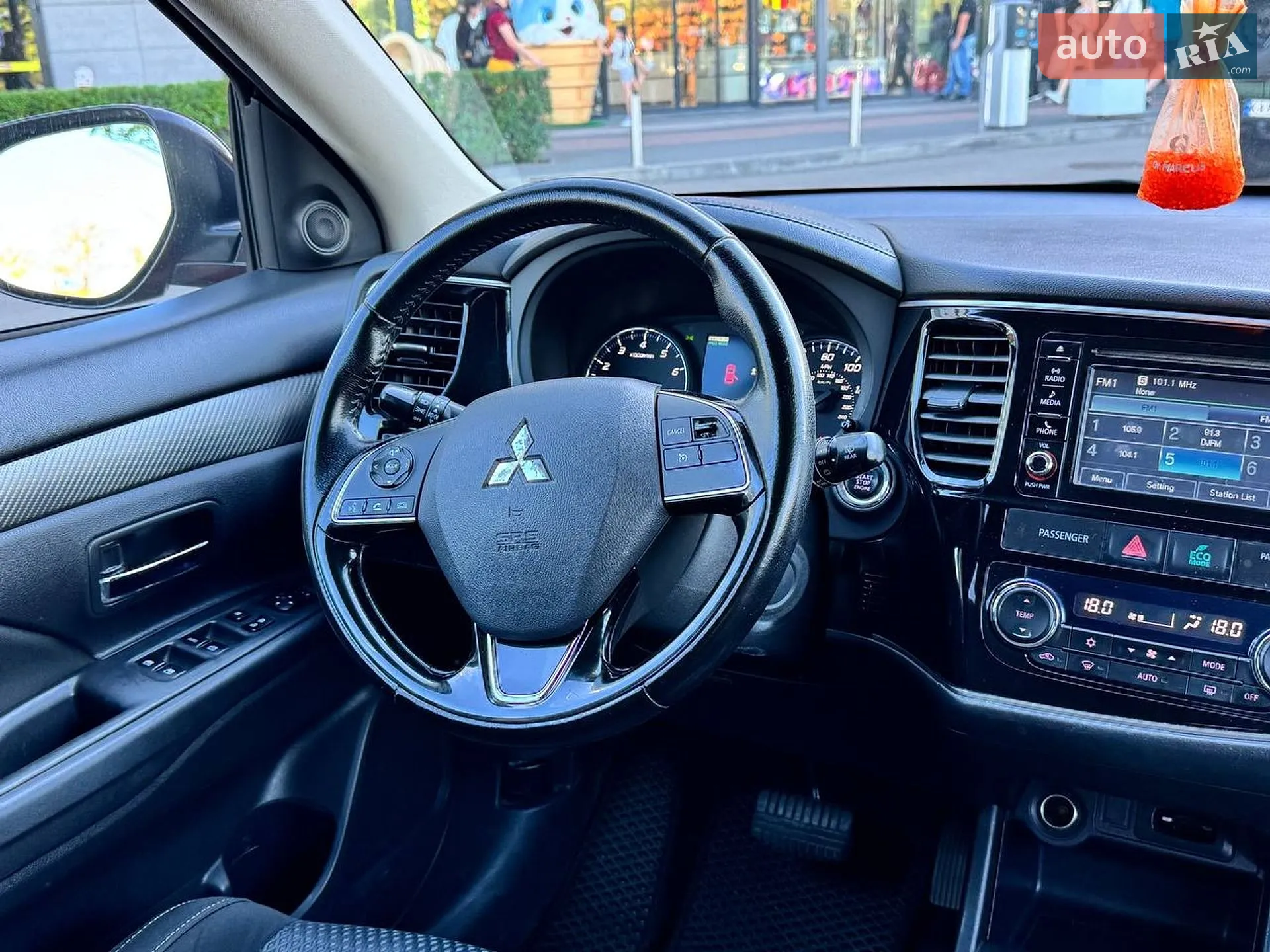 2015 Mitsubishi Outlander - мініатюра 13