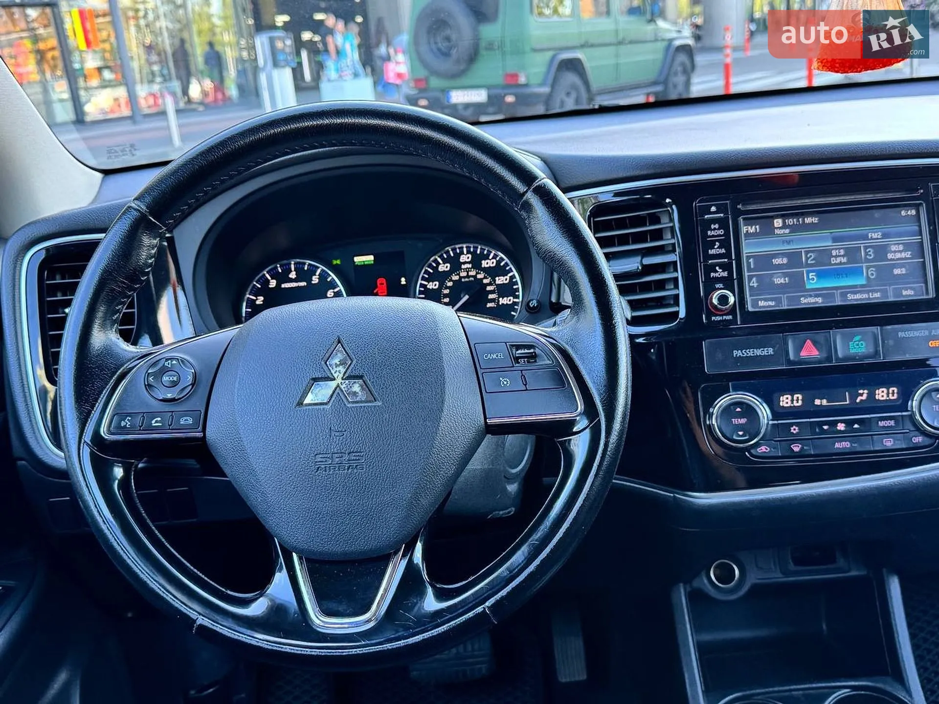 2015 Mitsubishi Outlander - мініатюра 14