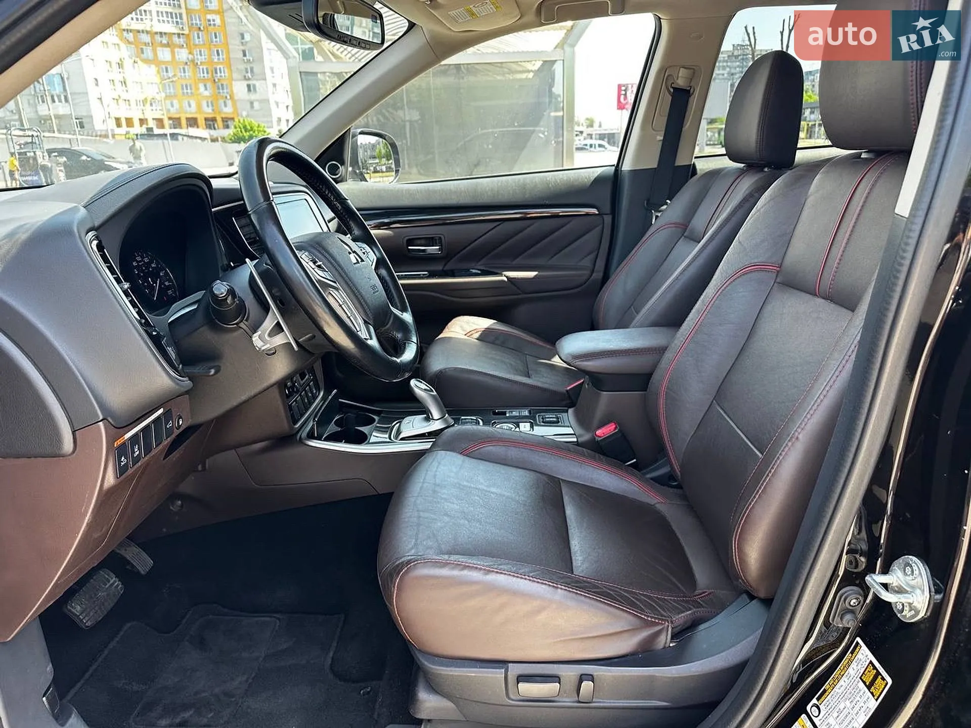 2018 Mitsubishi Outlander - мініатюра 17