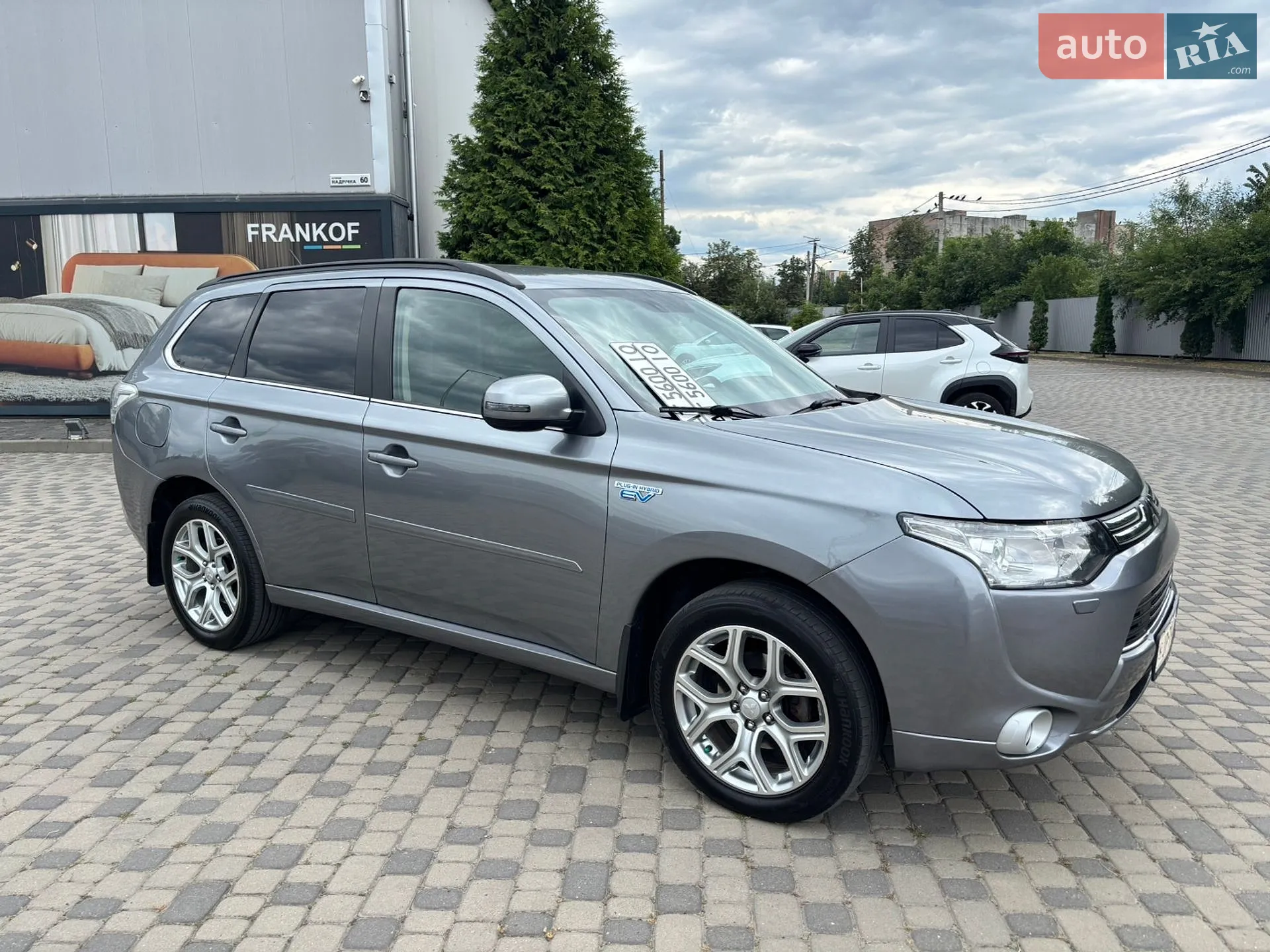 2013 Mitsubishi Outlander - мініатюра 4