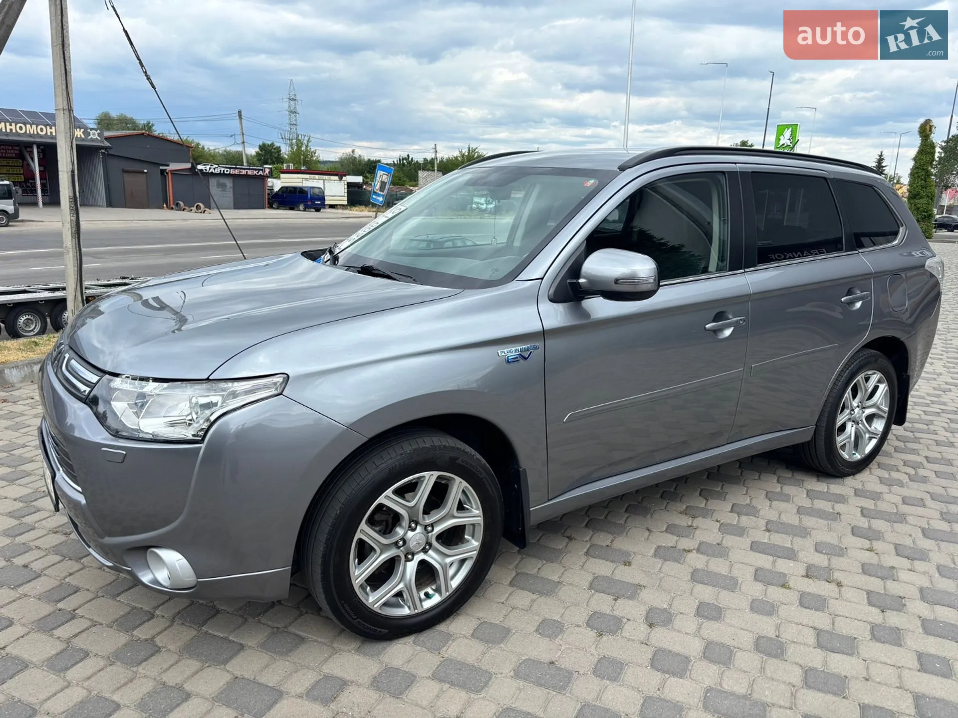 2013 Mitsubishi Outlander - мініатюра 20