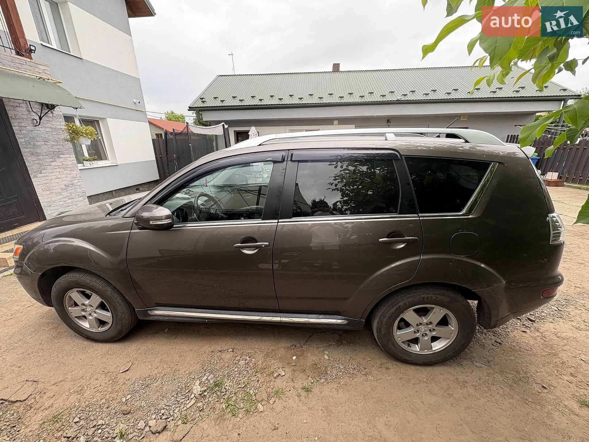 2010 Mitsubishi Outlander - мініатюра 14